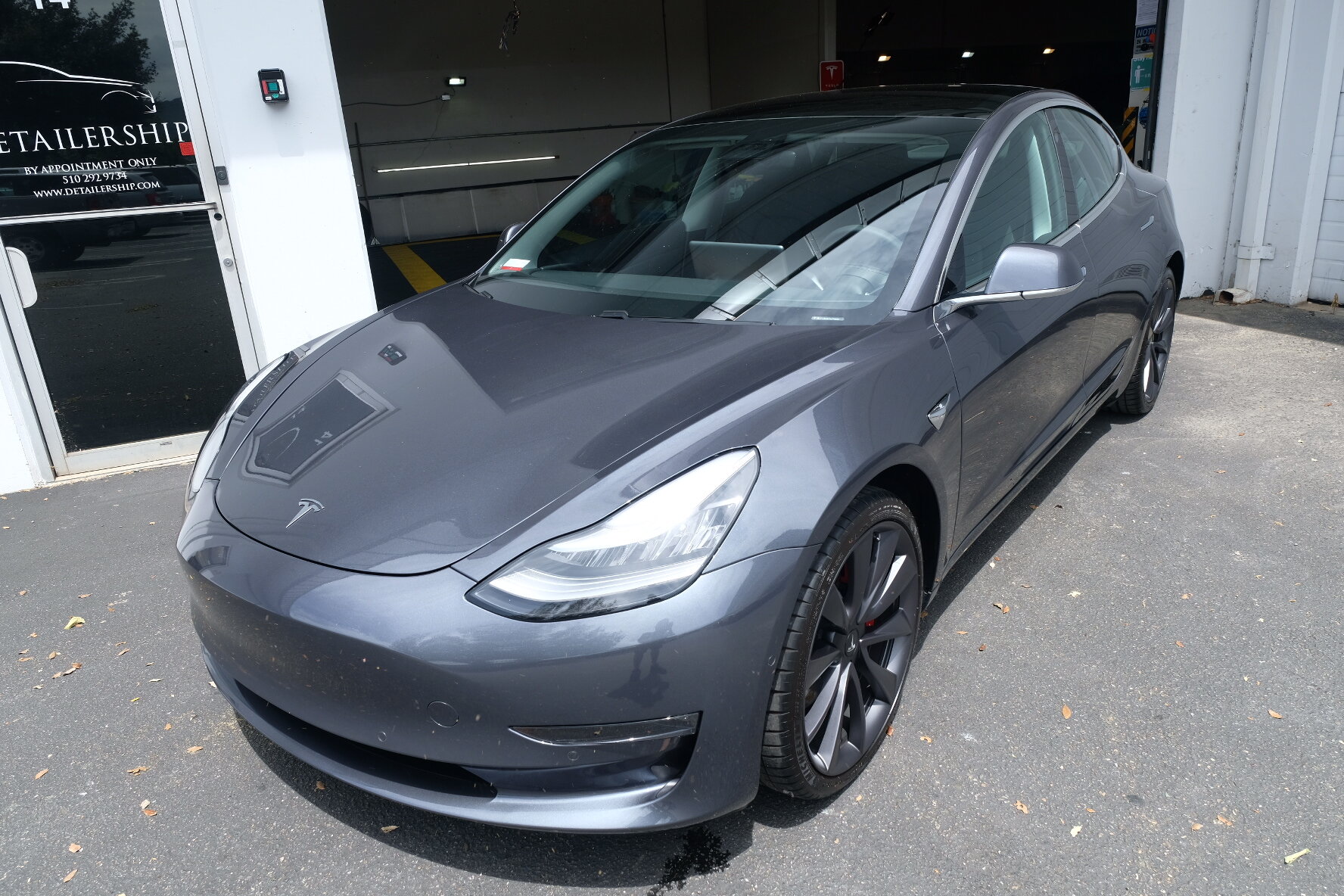 2020 Tesla Model 3 (Grey Metallic)