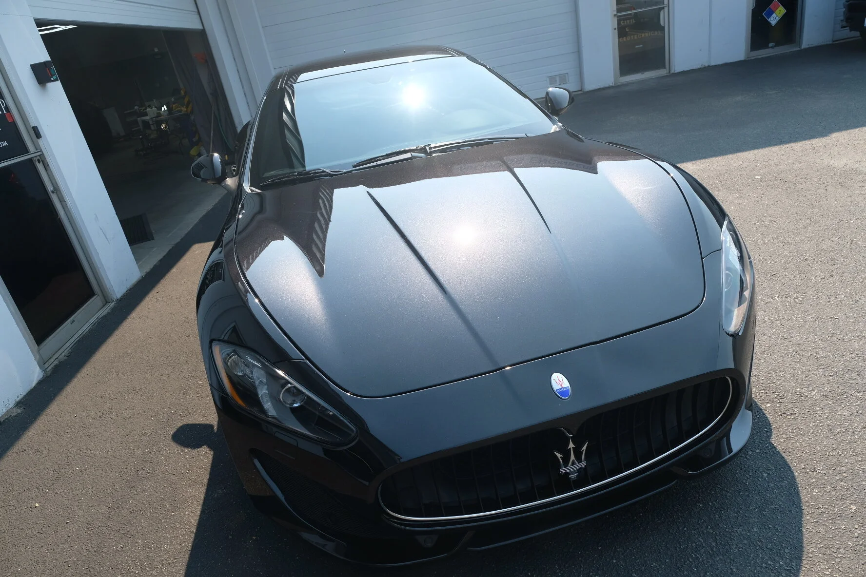 2016 Maserati GranTurismo (Nero Carbonio Metallic)