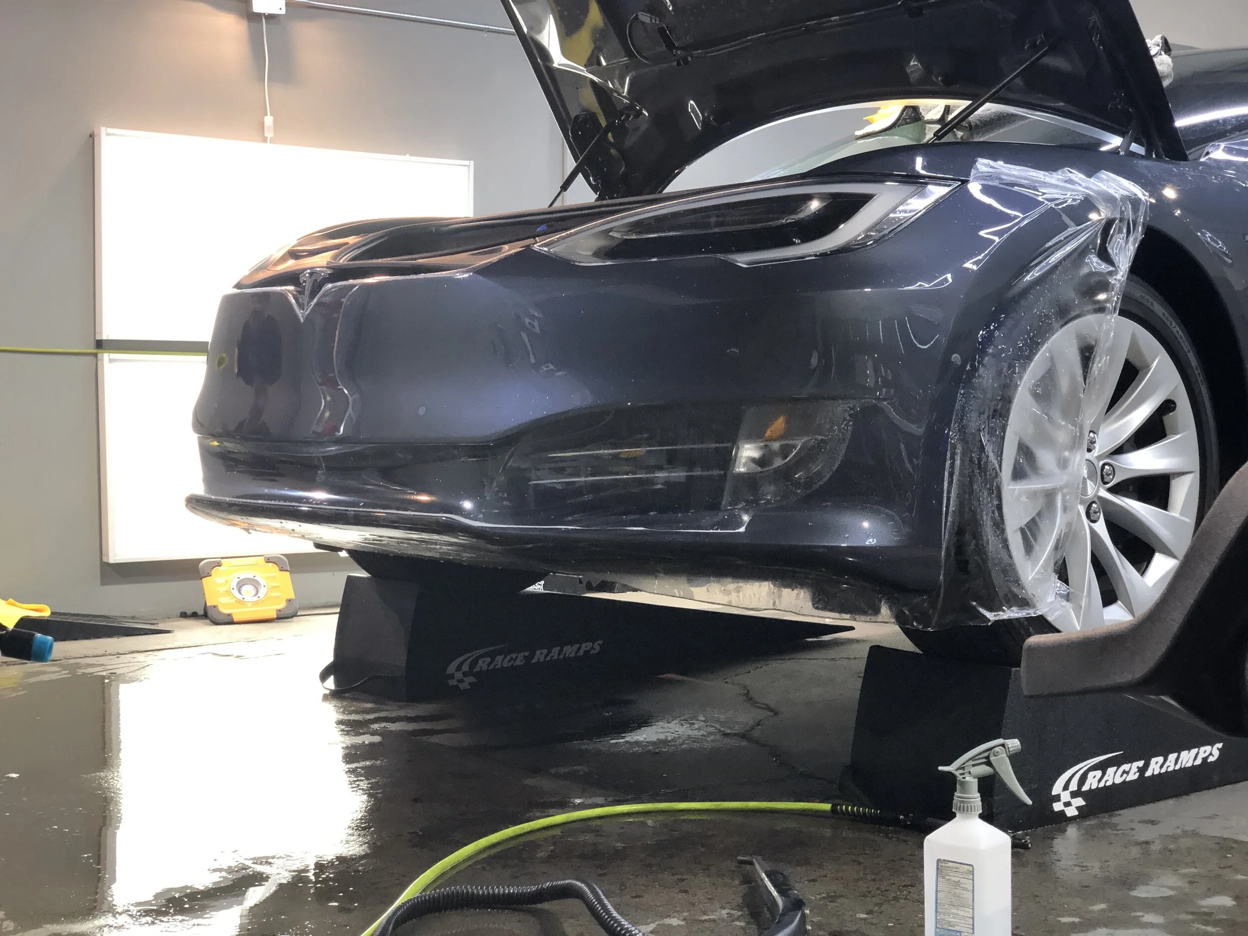 2019 Tesla Model S (Grey Metallic)