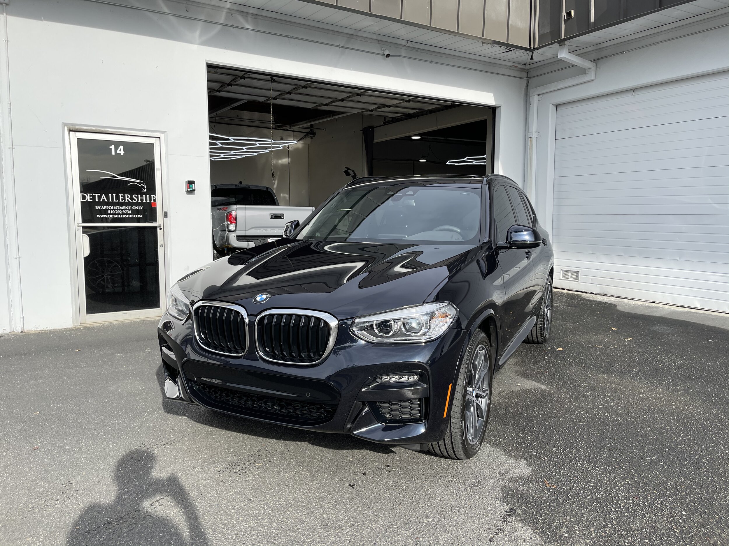 2020 BMW X3 (Carbon Black)