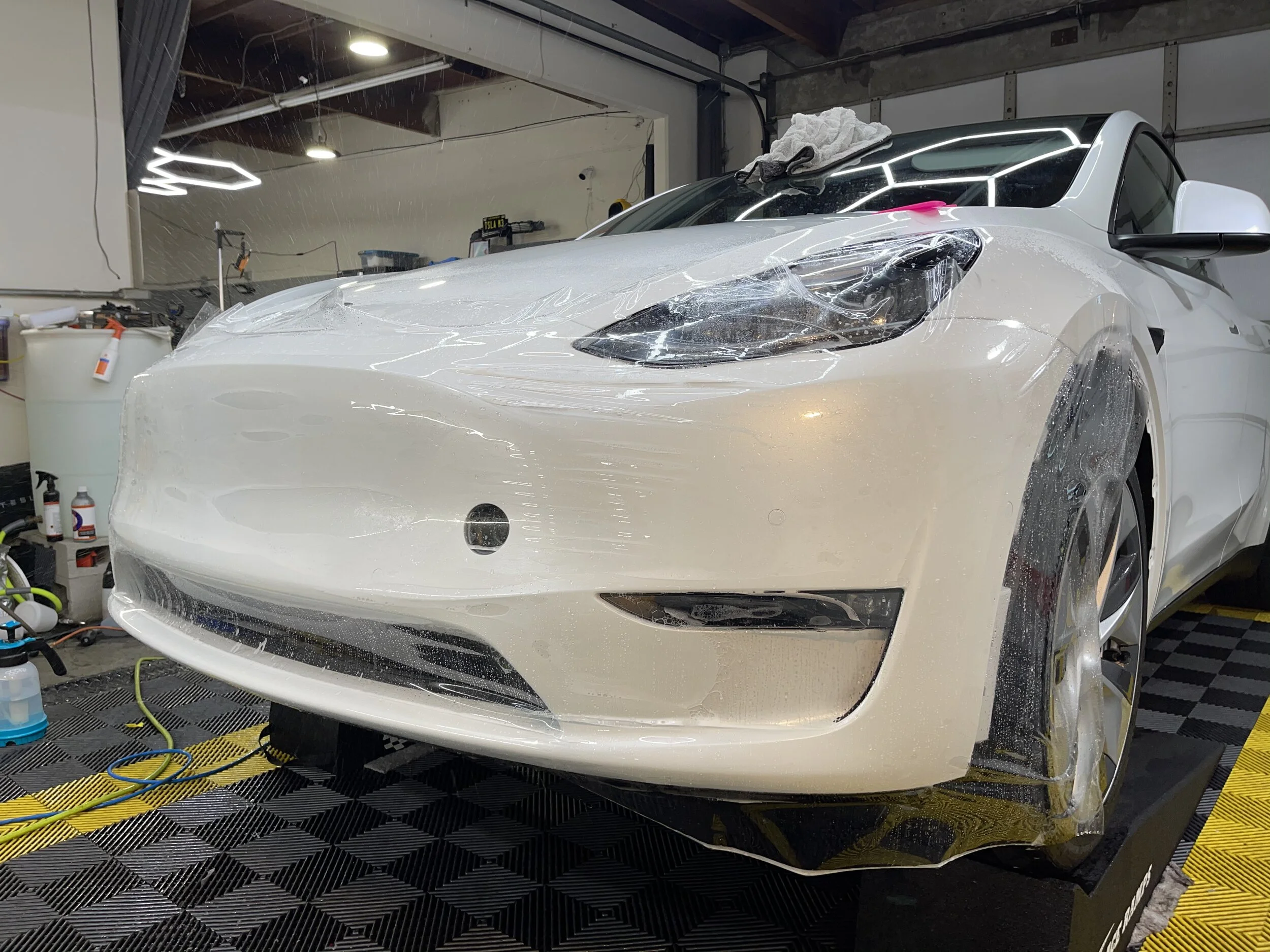 2021 Tesla Model Y (Multicoat White)