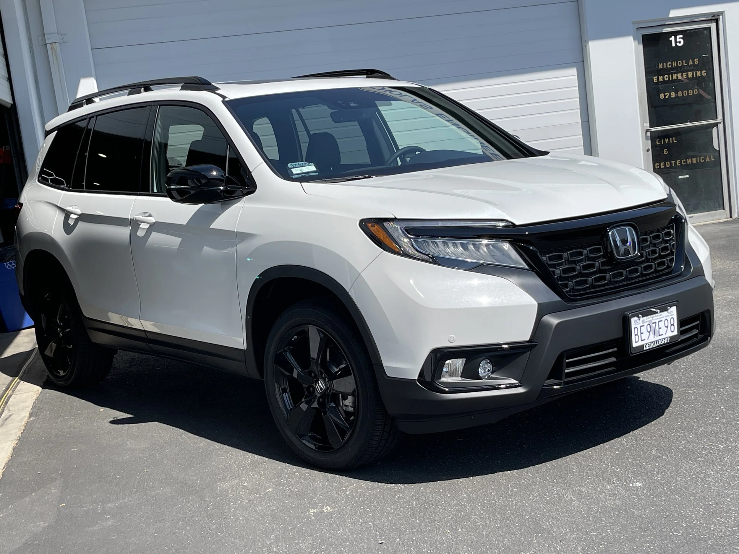 2021 Honda Passport (Platinum White Pearl)