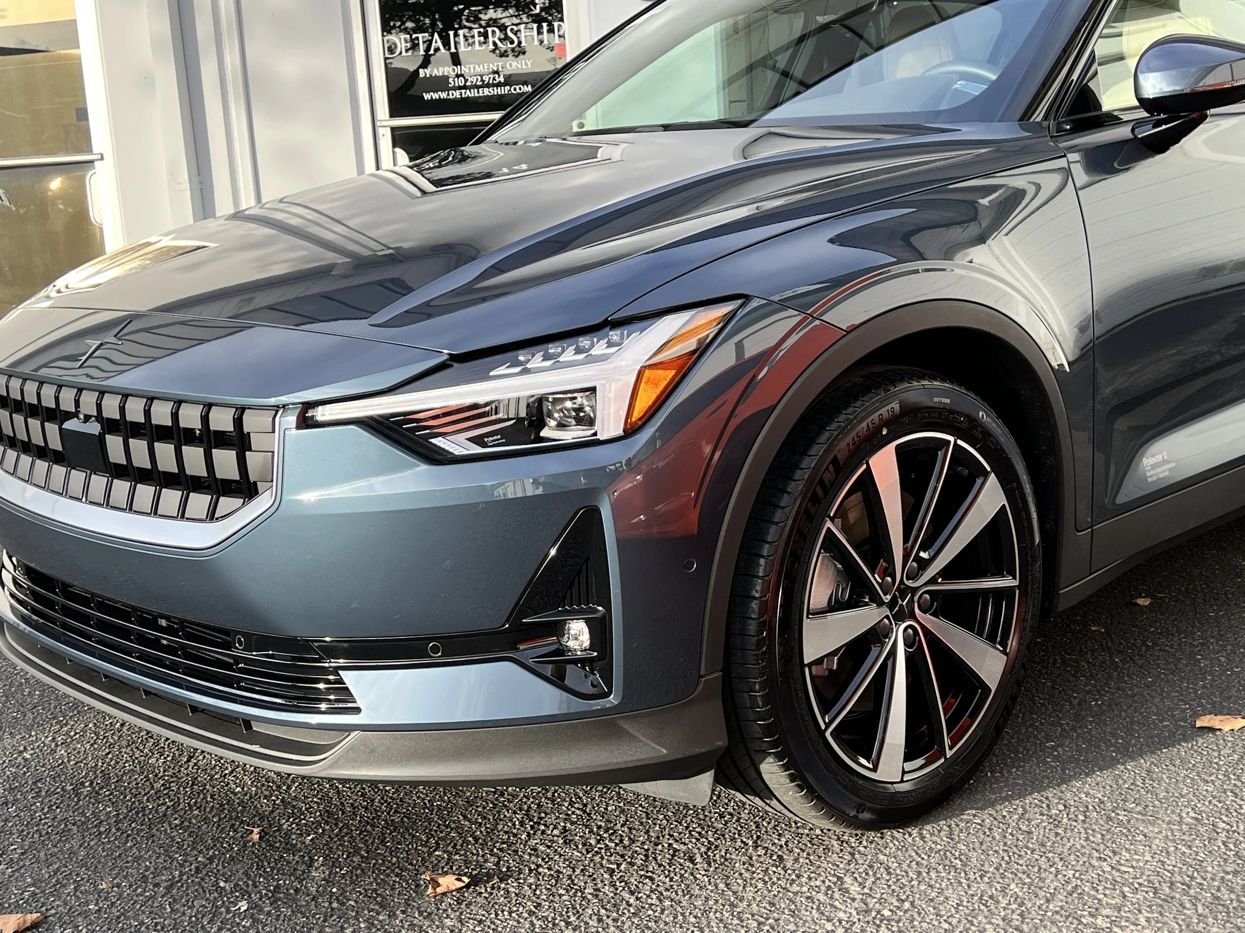2021 Polestar 2 (Midnight Blue)