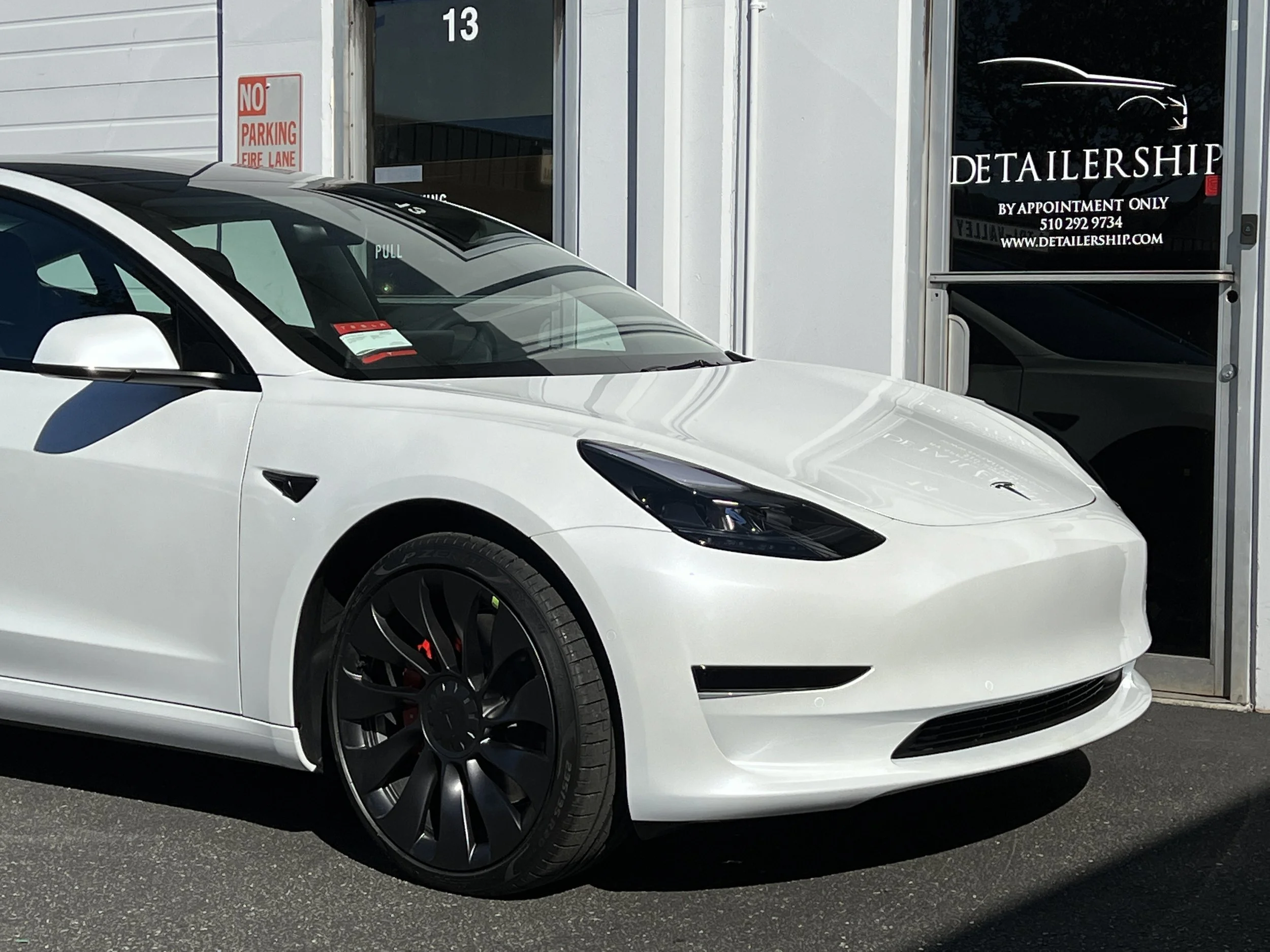 2022 Tesla Model 3 (Multicoat White)