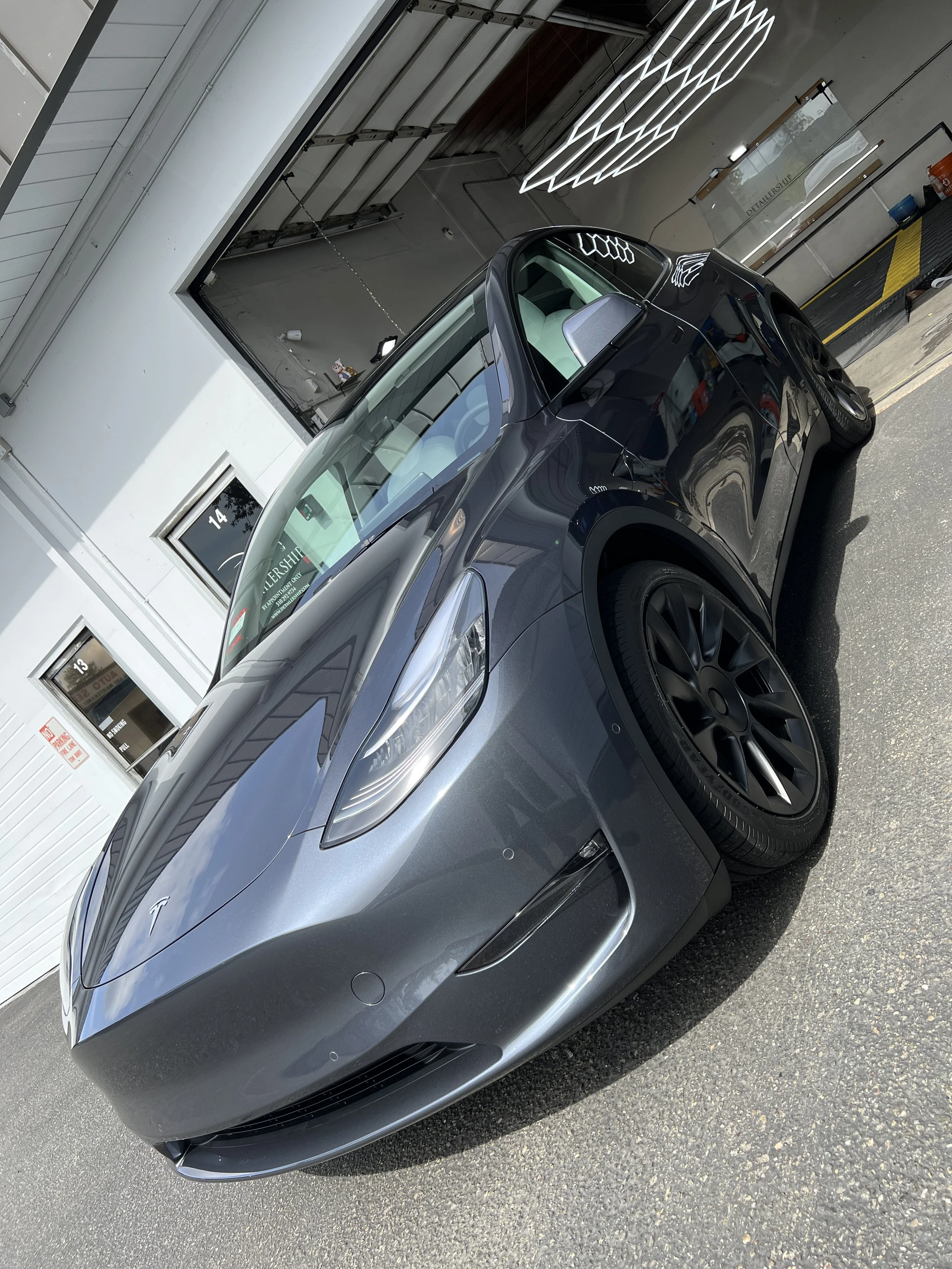 2022 Tesla Model Y (Grey Metallic)