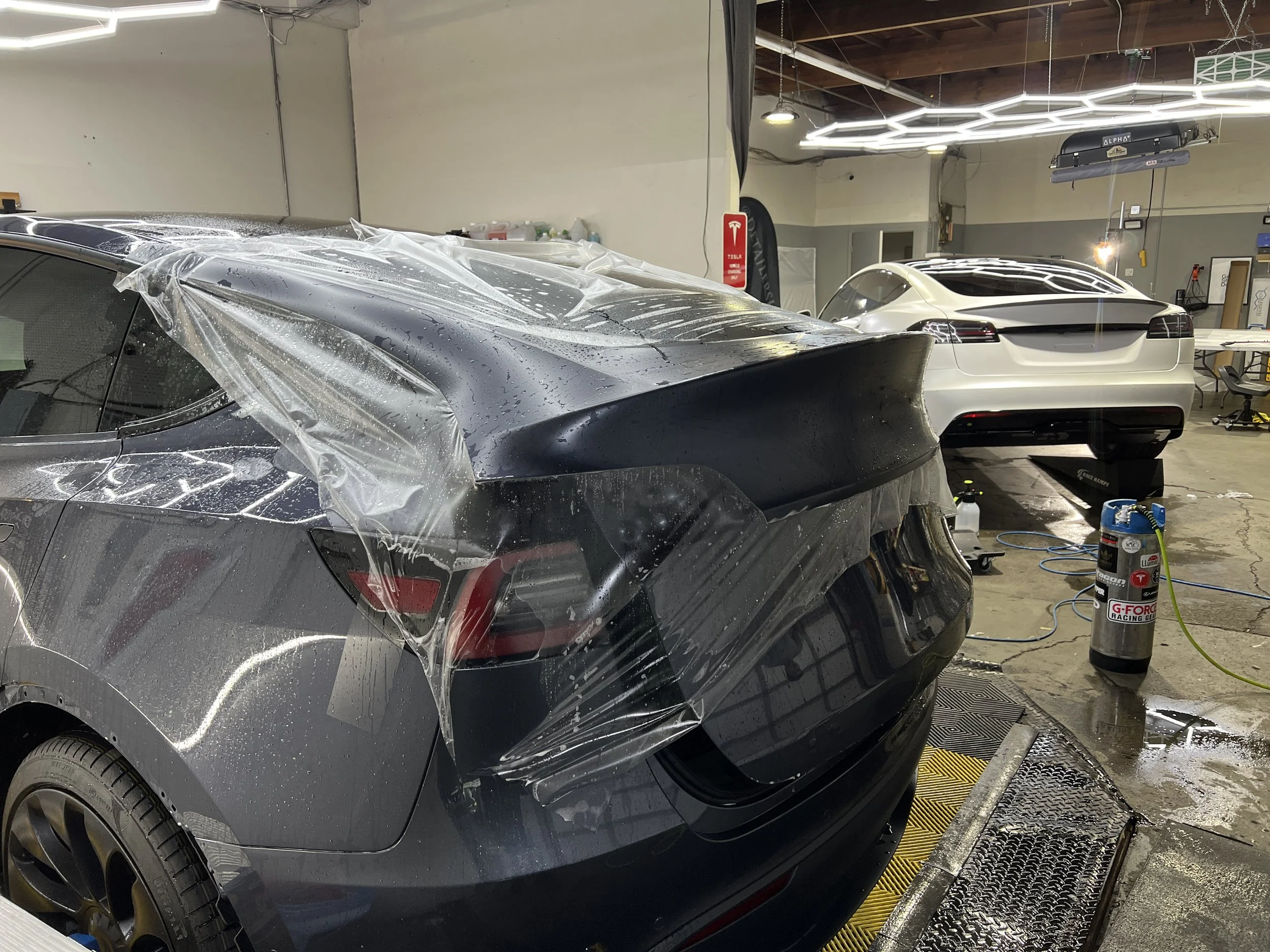 2022 Tesla Model Y (Grey Metallic)