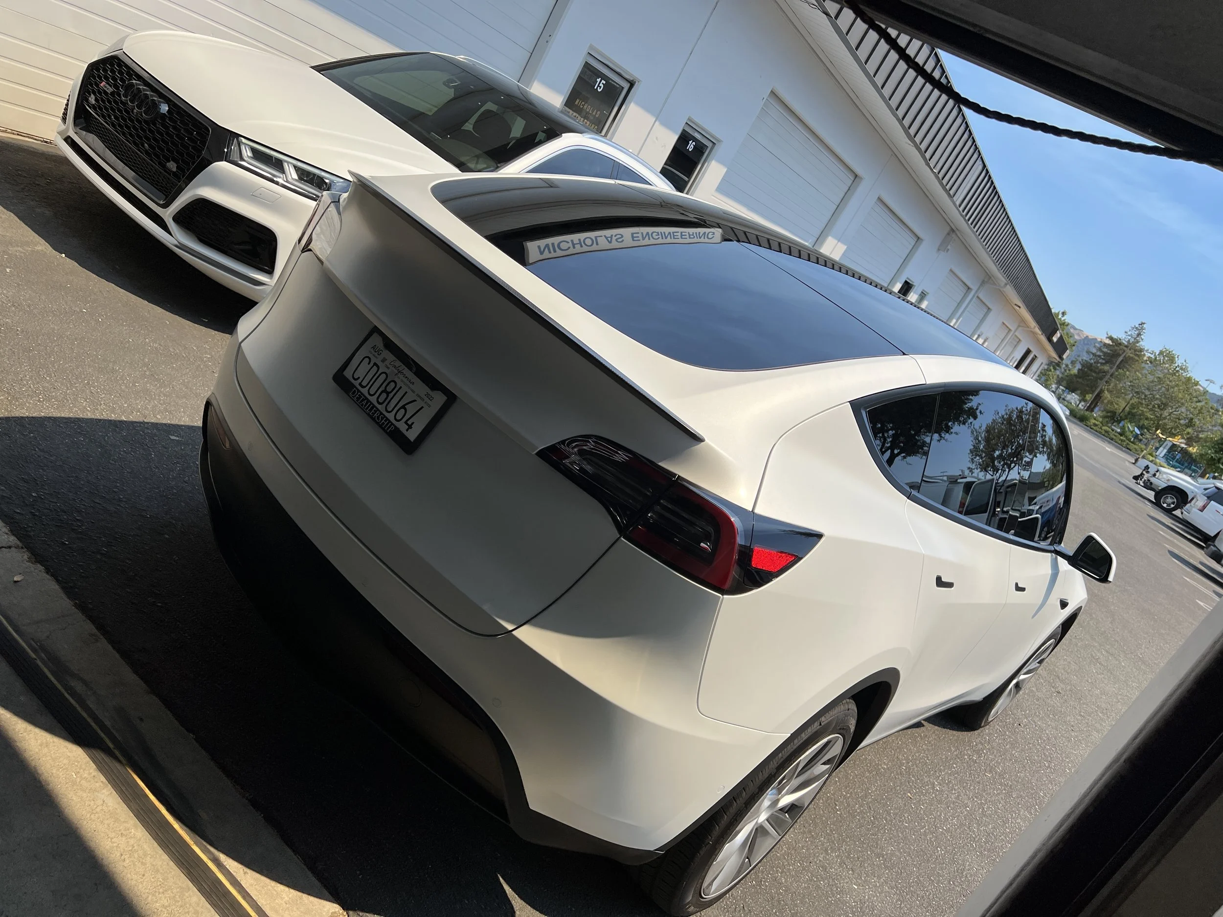 2022 Tesla Model Y (Multicoat White)