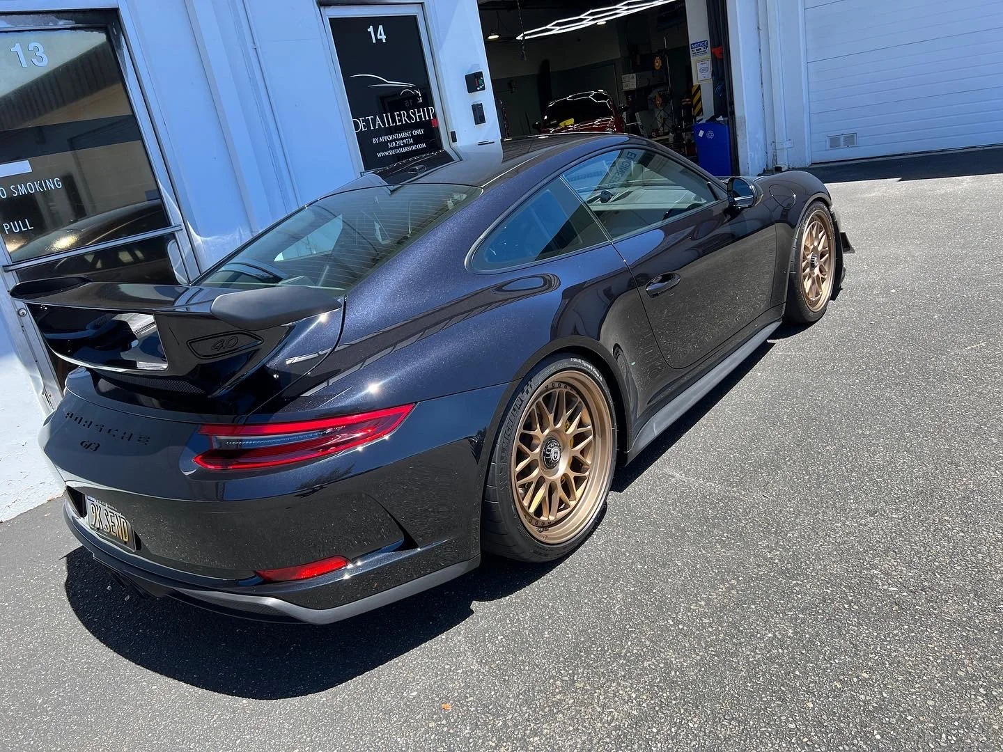 2019 Porsche 911 GT3 (Jet Black Metallic)