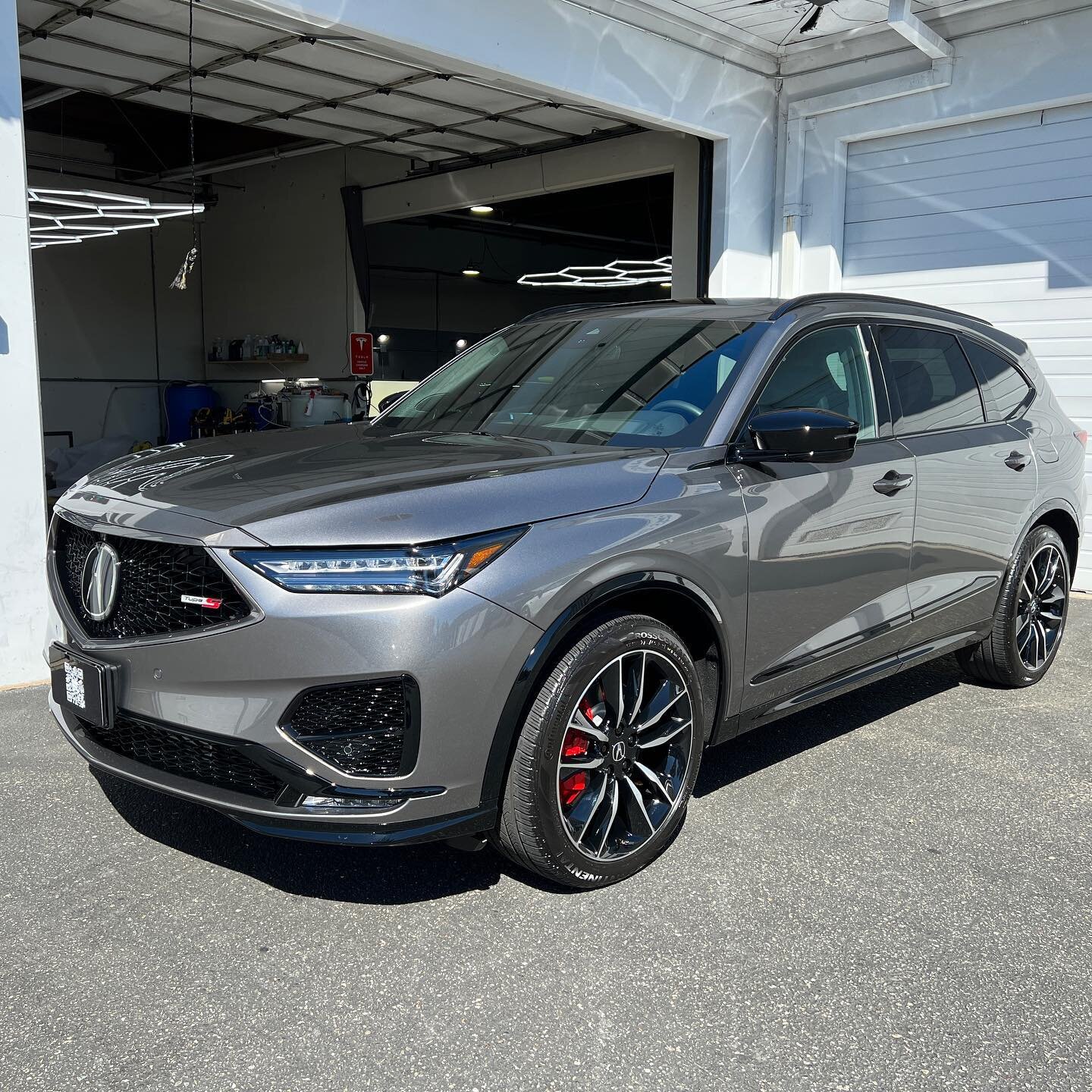 2022 Acura MDX Type S finished with:

-Full front PPF install minus main fender panel
-PPF on B&amp;C pillars, door edges, door cups, rear luggage strip
-single step polish prep
-CS2 Titanium
-CS2 Rim coating
-CS2 ClearVue (windshield) 

Owners first