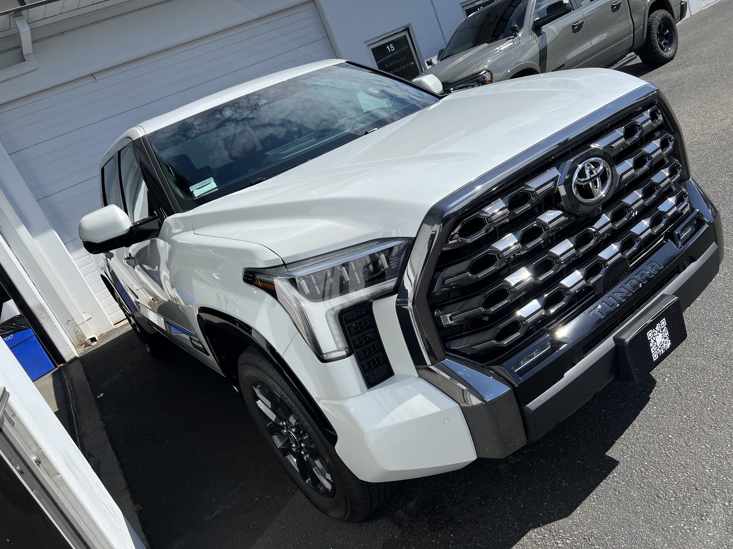 2023 Toyota Tundra (White)