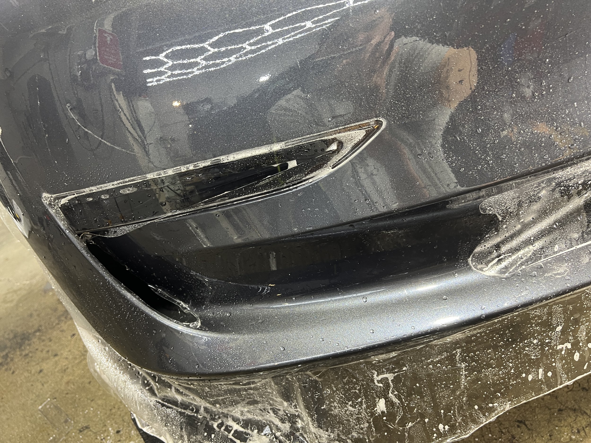 2023 Tesla Model 3 (Grey Metallic)