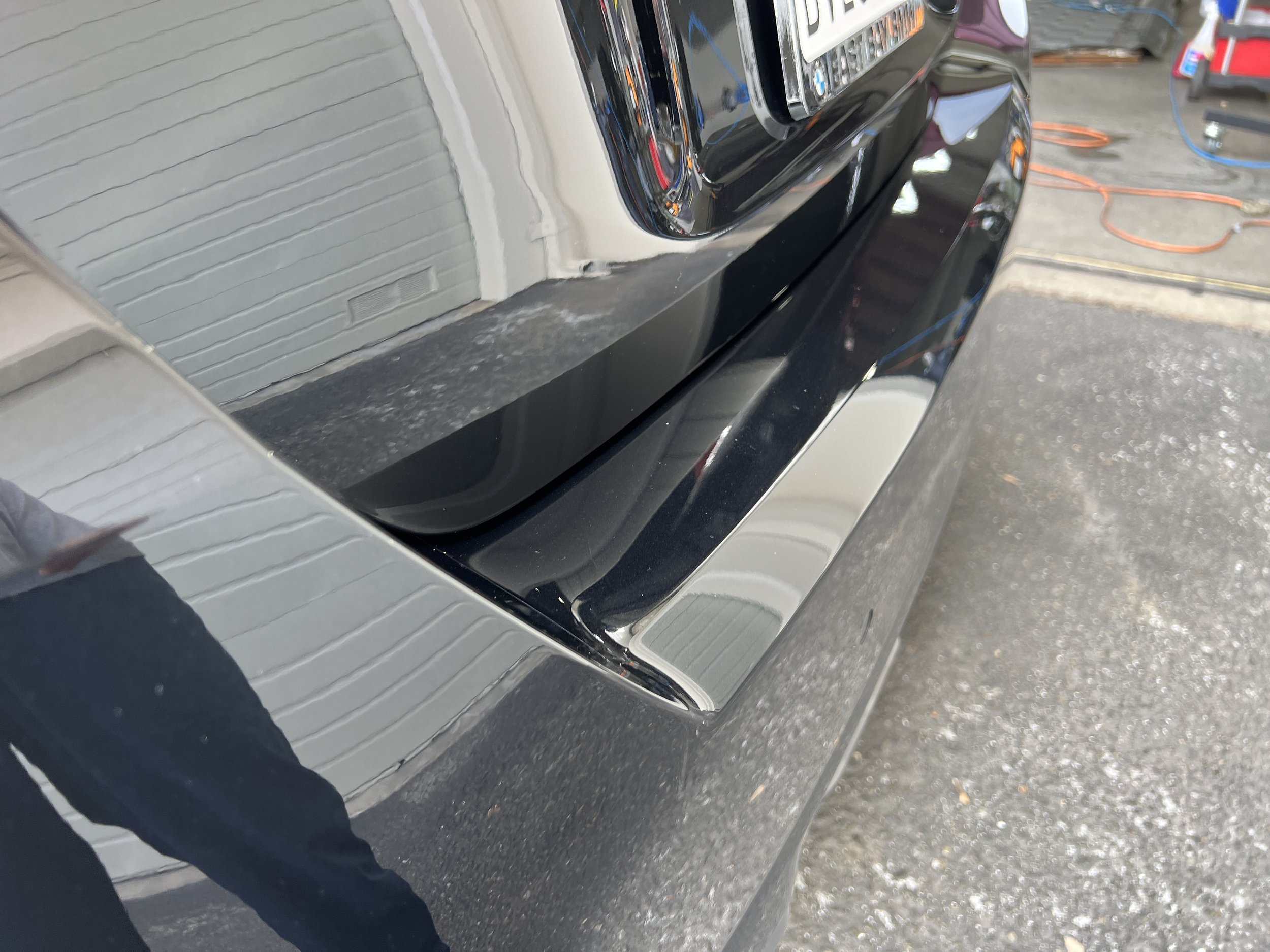 2022 BMW i4 (Black Sapphire Metallic) — DETAILERSHIP™