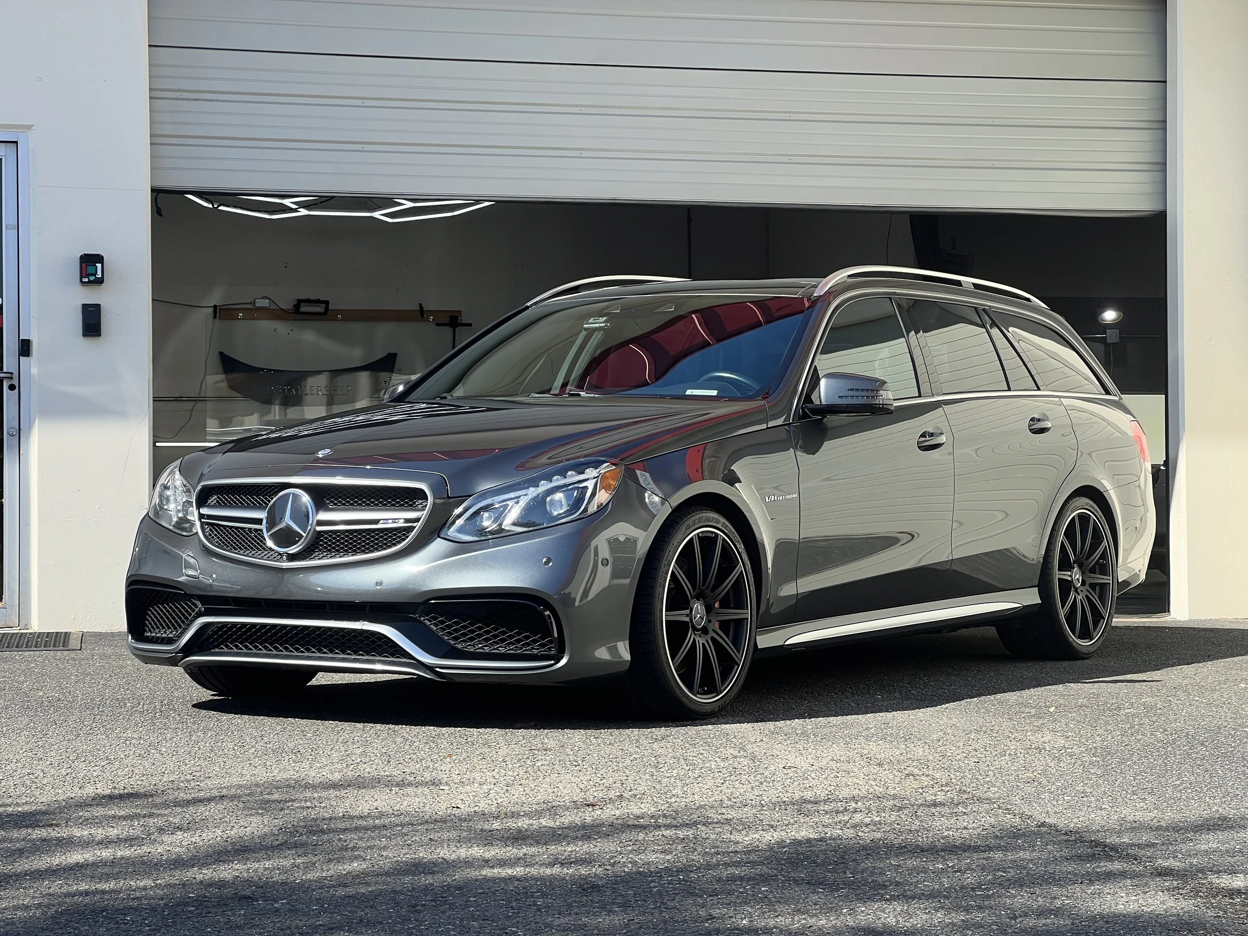 2014 Mercedes E63S AMG Wagon (Iridium Silver Metallic)