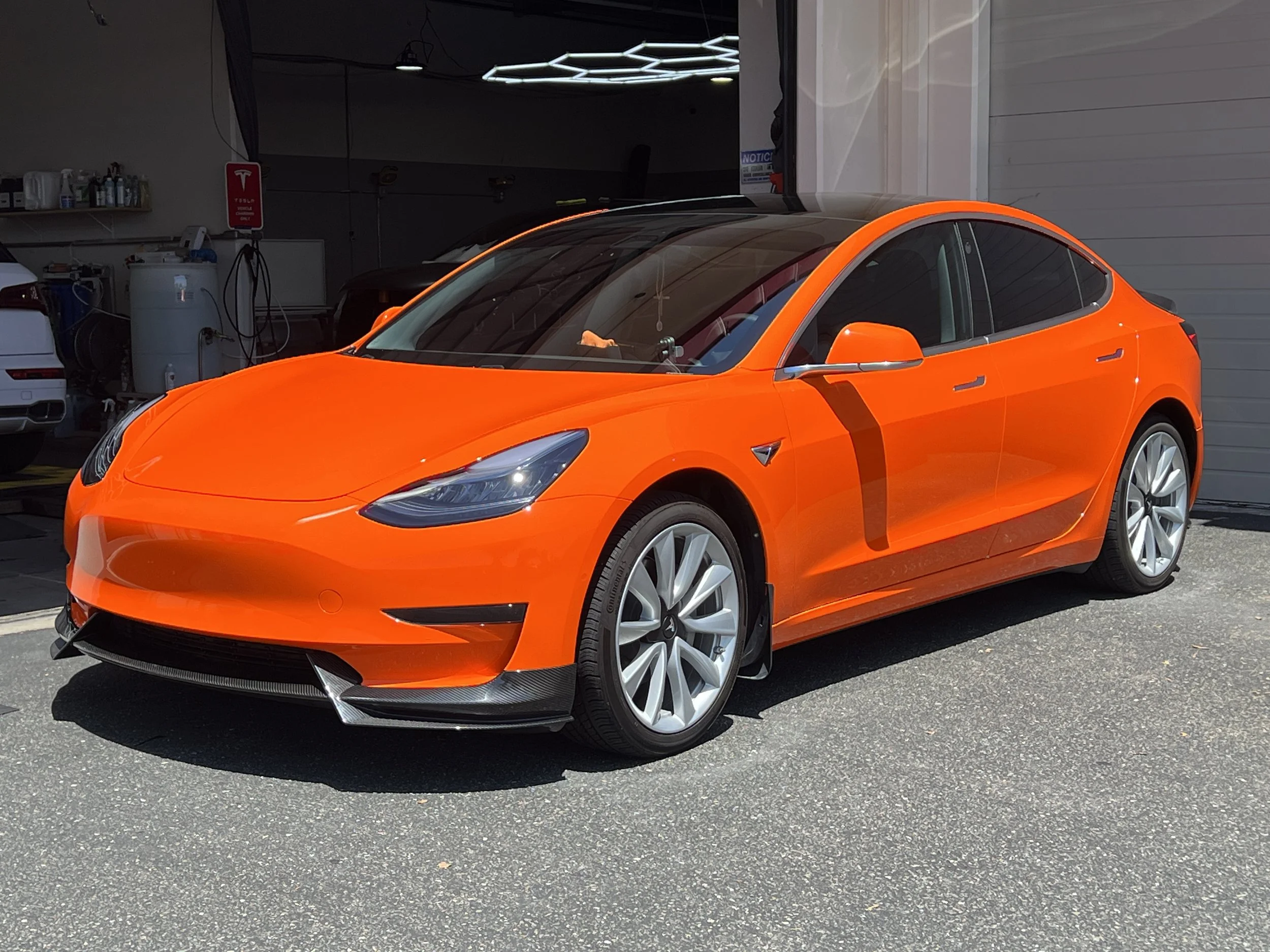 2020 Tesla Model 3 (Multicoat White) — DETAILERSHIP™