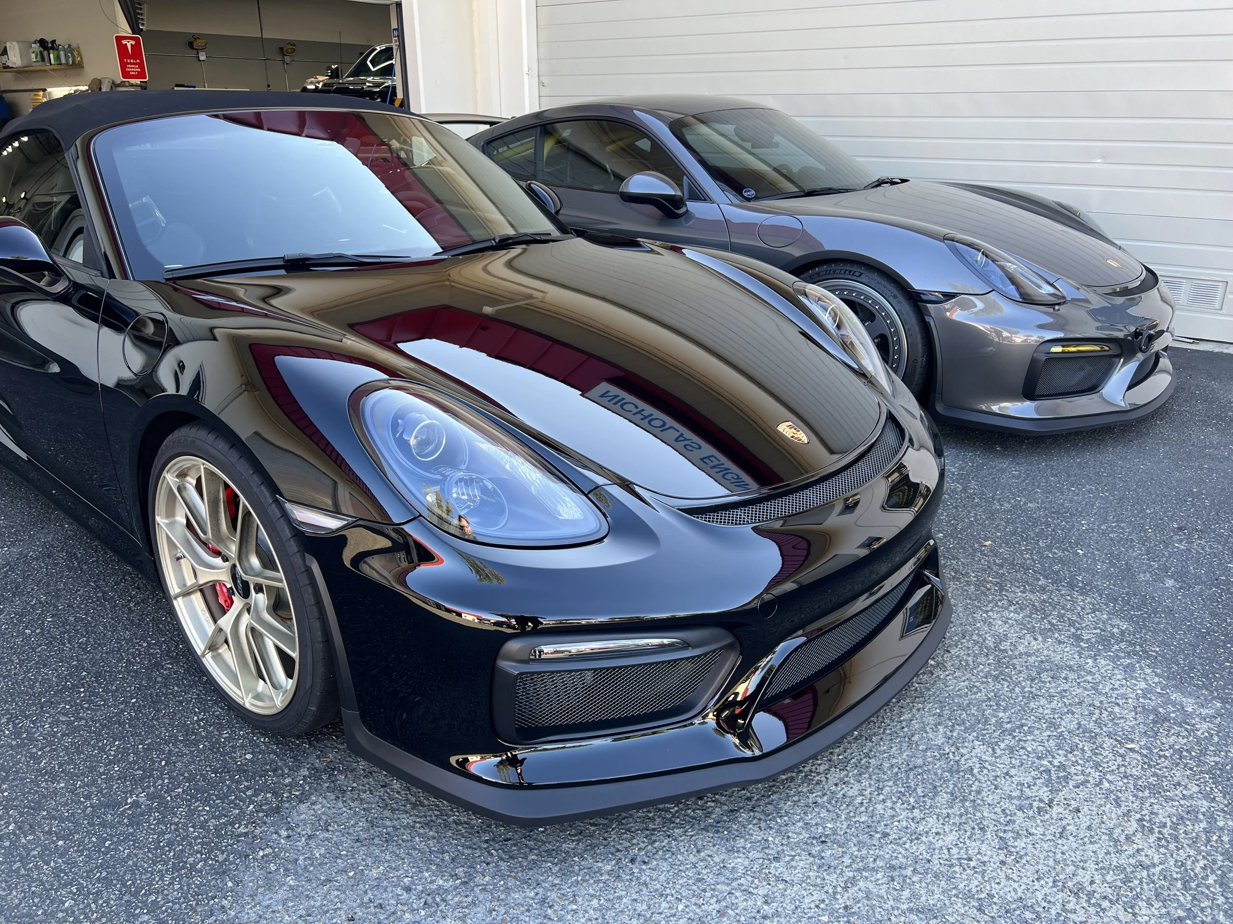 2016 Porsche Spyder (Black)