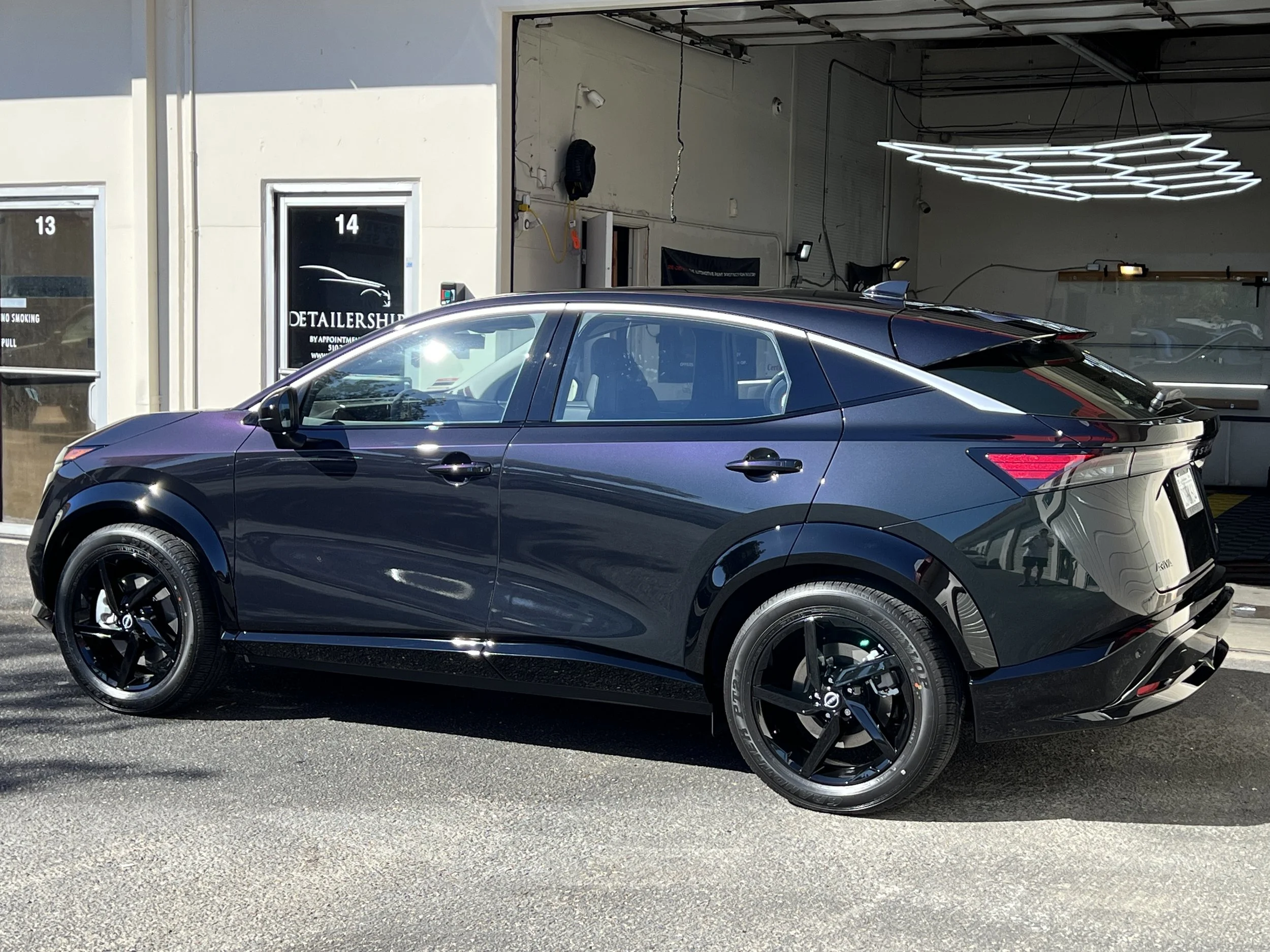 2023 Nissan Ariya (Northern Lights Metallic))