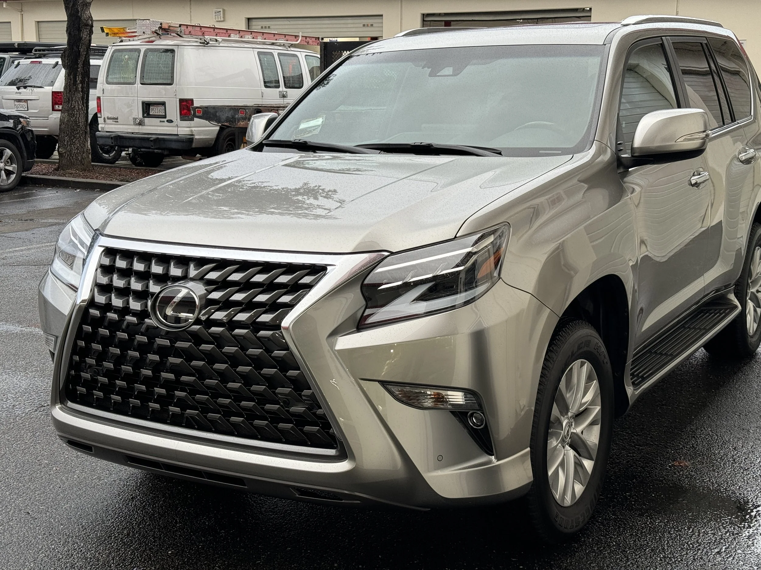 2023 Lexus GX460 (Atomic Silver)