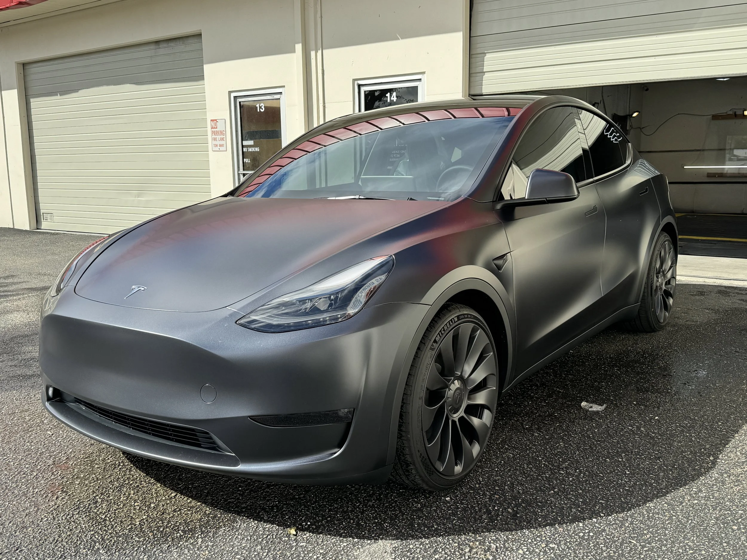 2024 Tesla Model Y (Stealth Grey)