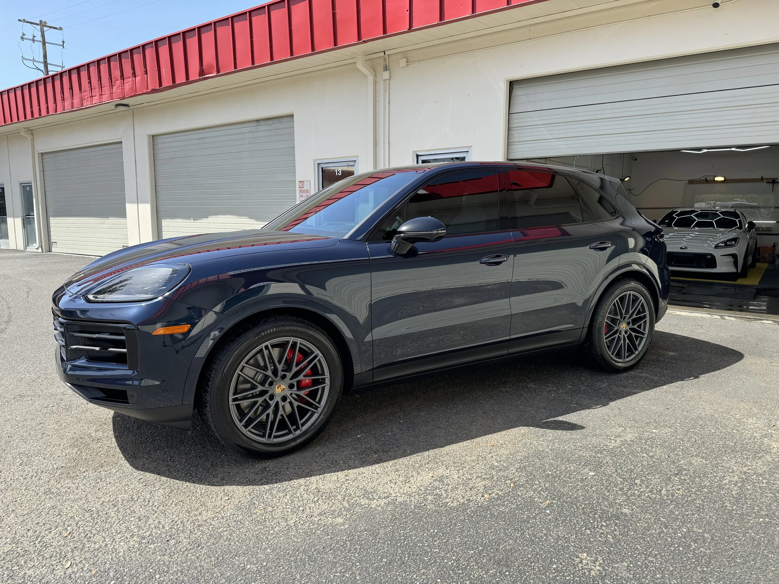 2024 Porsche Cayenne S (Algarve Blue Metallic)