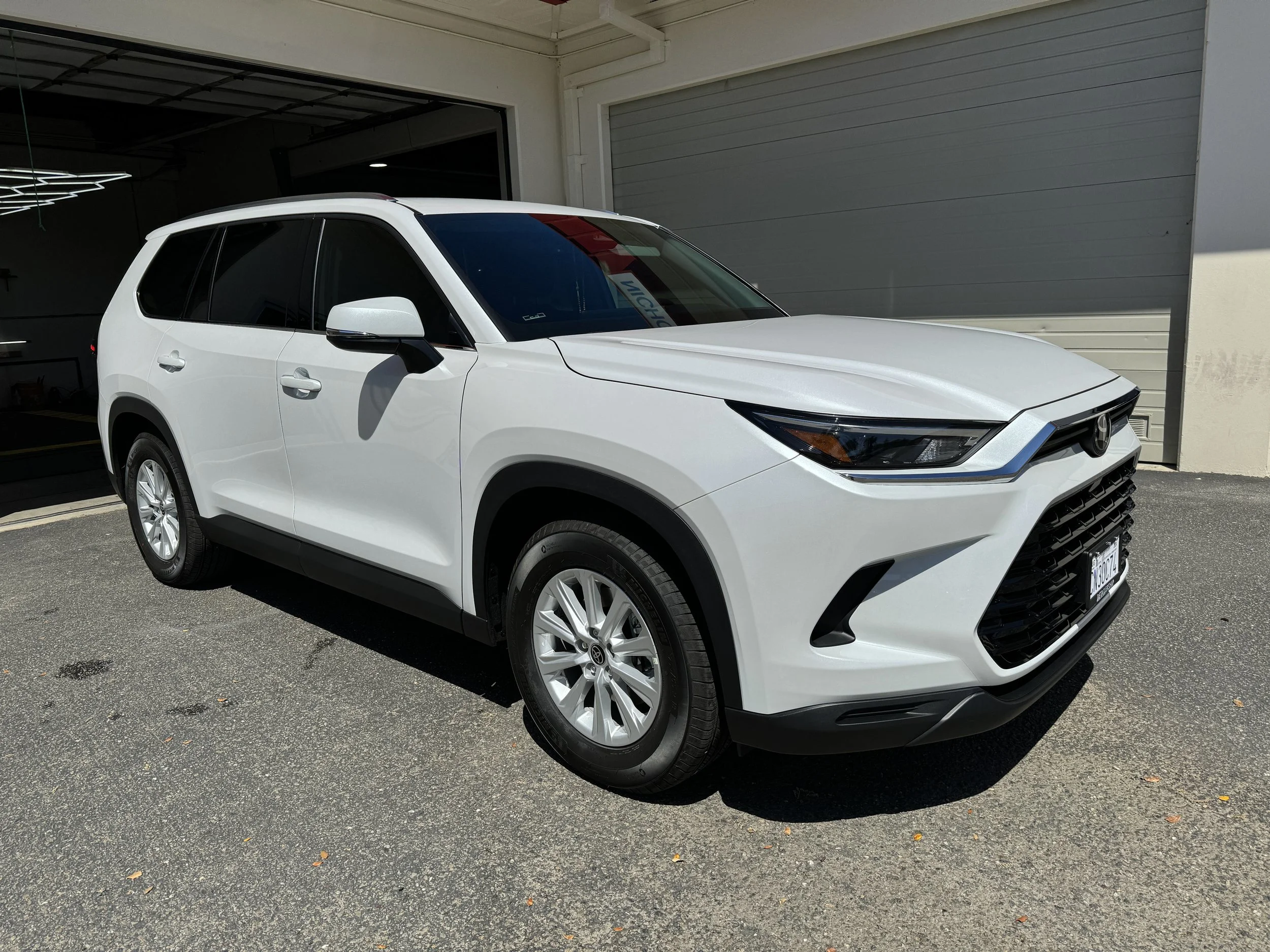 2024 Toyota Grand Highlander (Wind Chill Pearl)