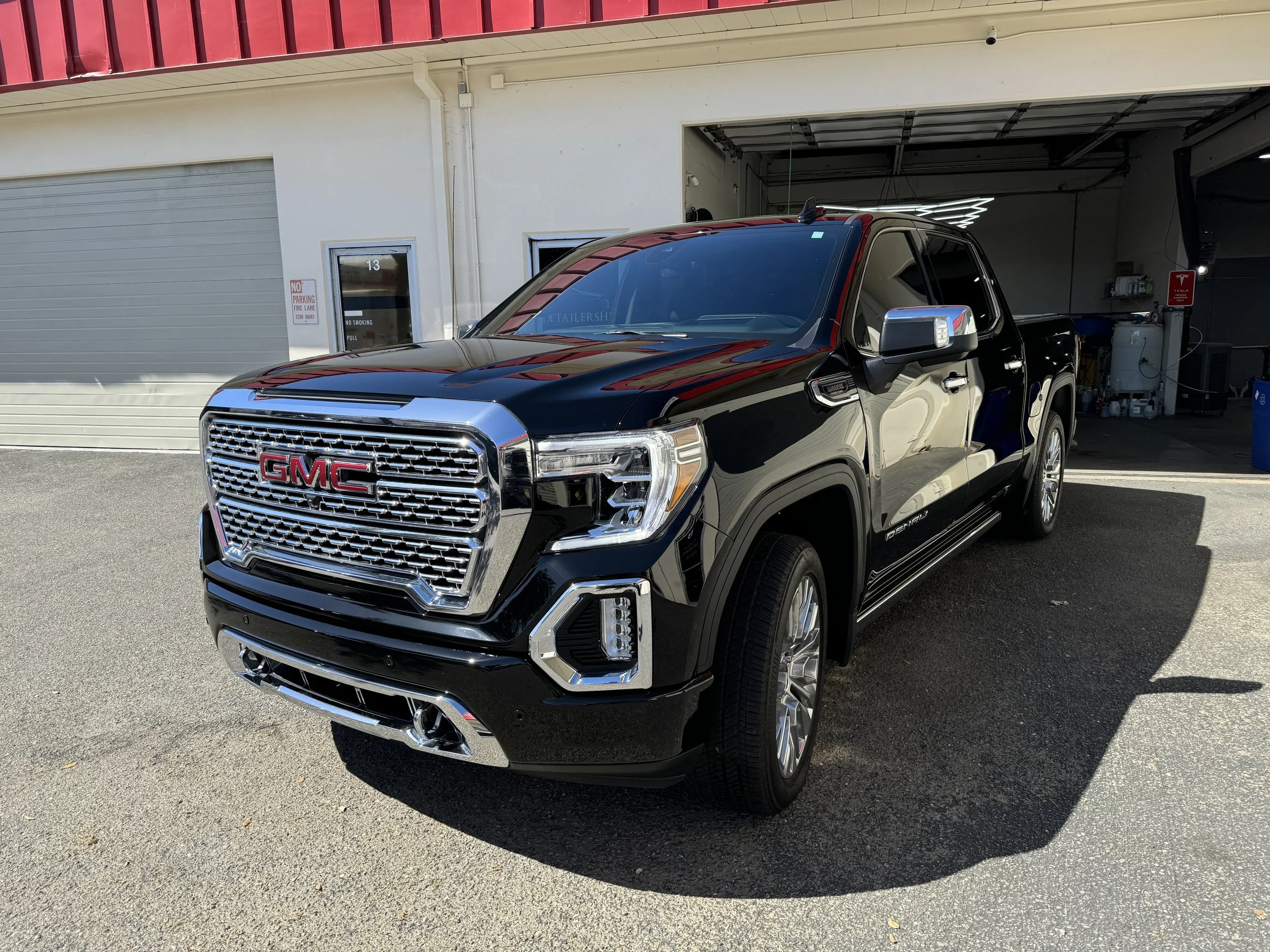 2023 GMC Sierra 1500 (Black)