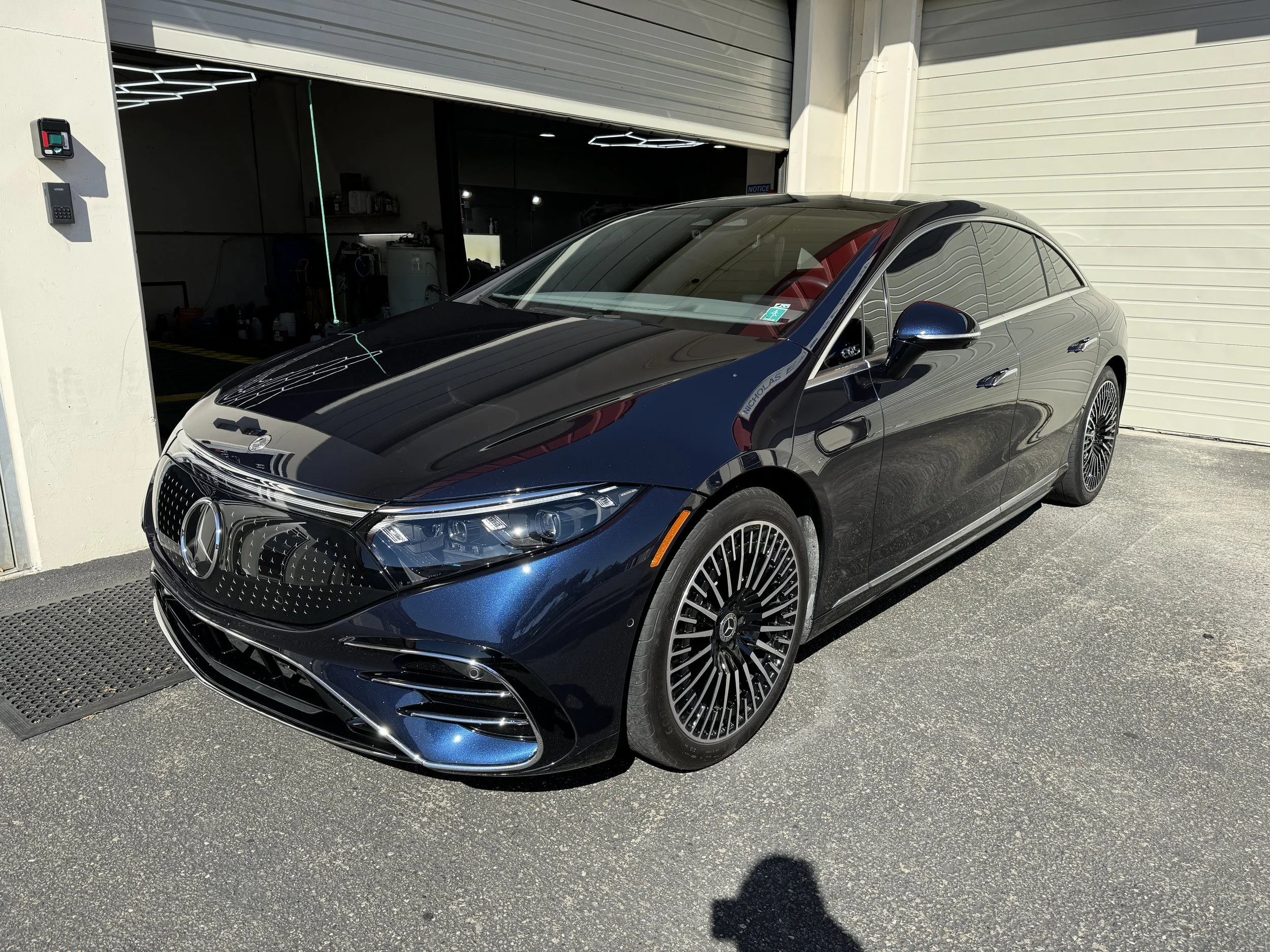 2024 Mercedes EQS+ 450 Sedan (Nautical Blue Metallic)
