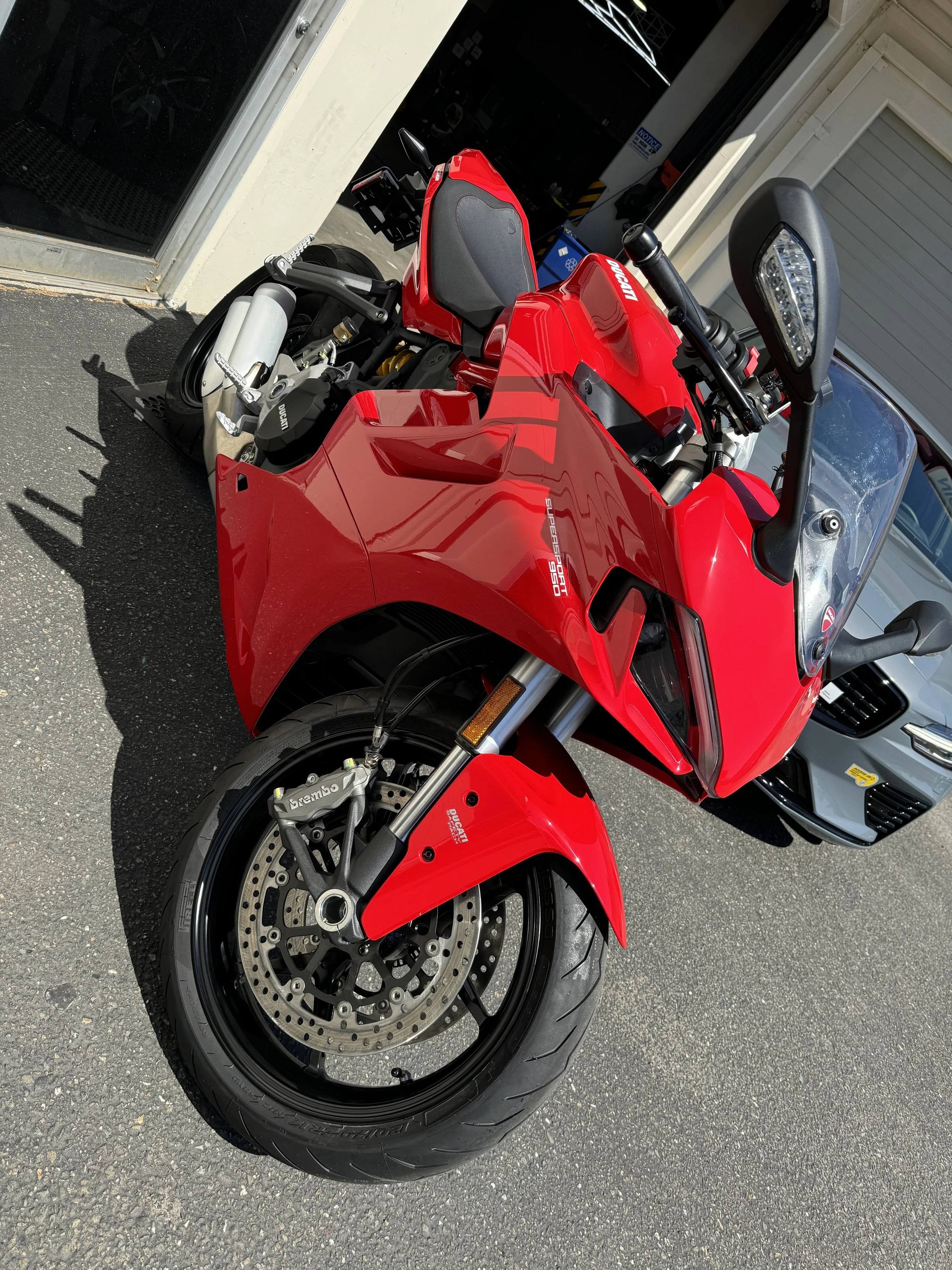 2024 Ducati Super Sport 950 (Ducati Red)