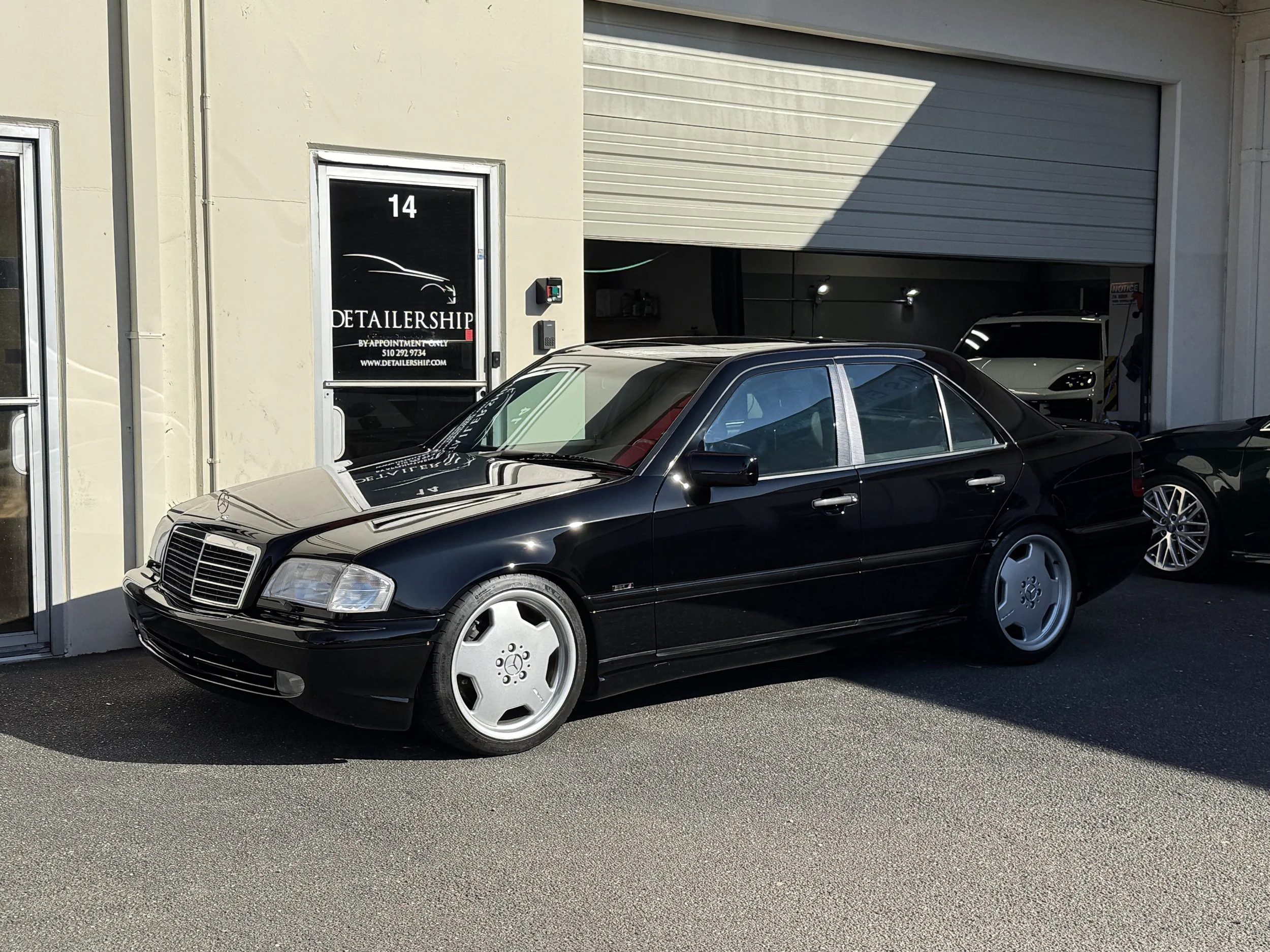 1998 Mercedes Benz C43 AMG (Black)