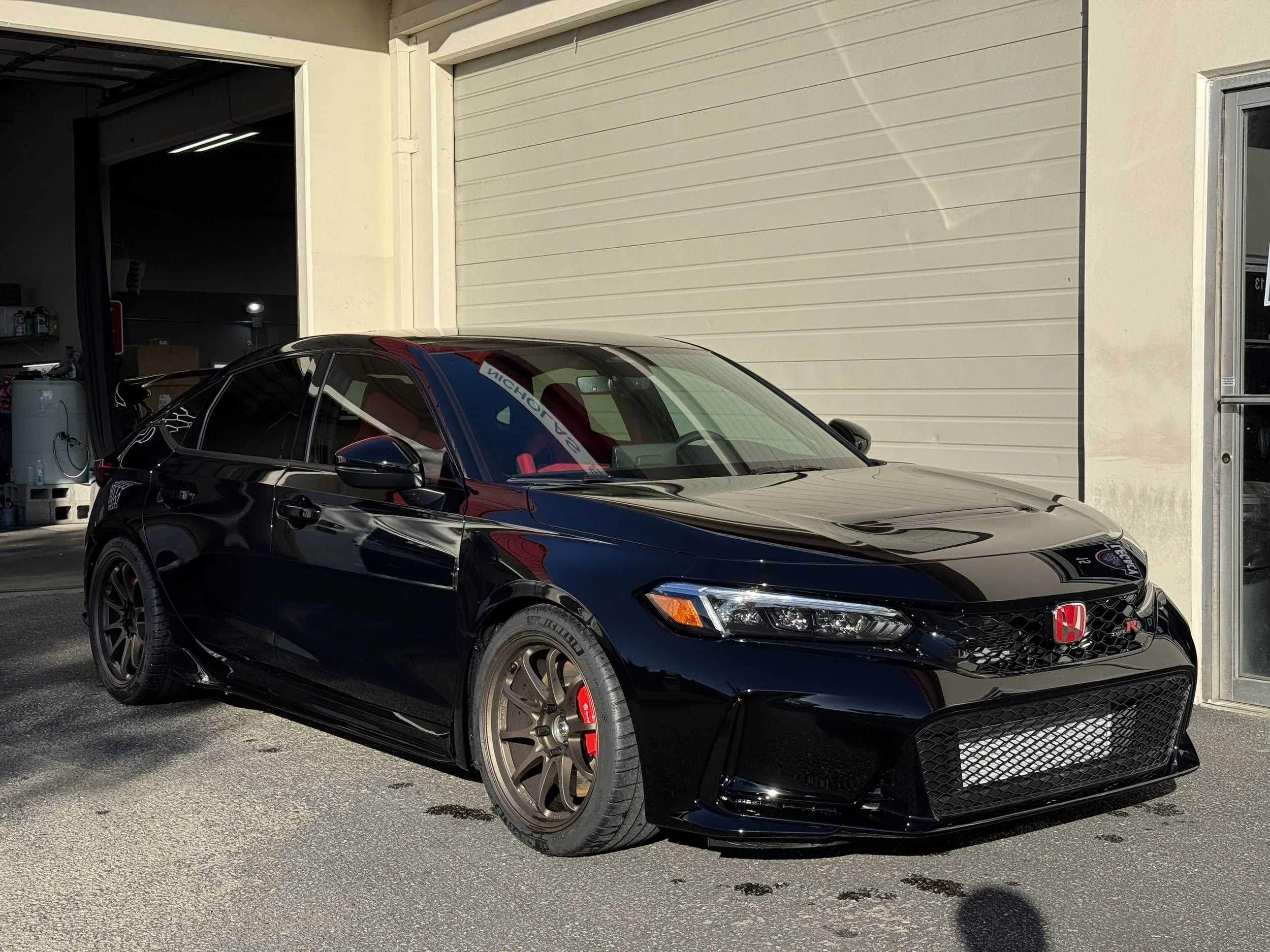 2025 Honda Civic Type R (Crystal Black Pearl)