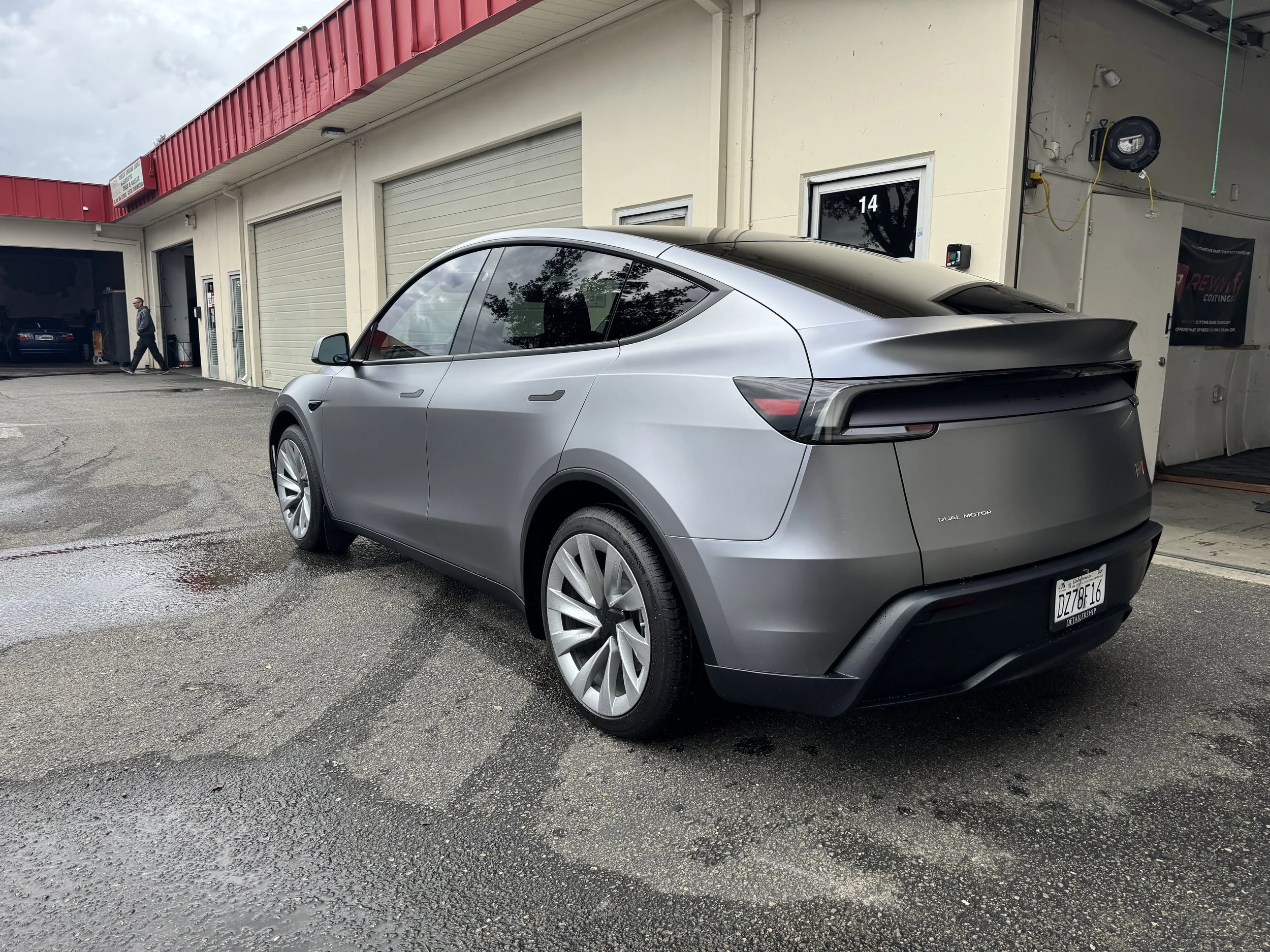 2025 Tesla Y Juniper Quicksilver DETAILERSHIP 2025 Tesla Y Juniper Quicksilver DETAILERSHIP