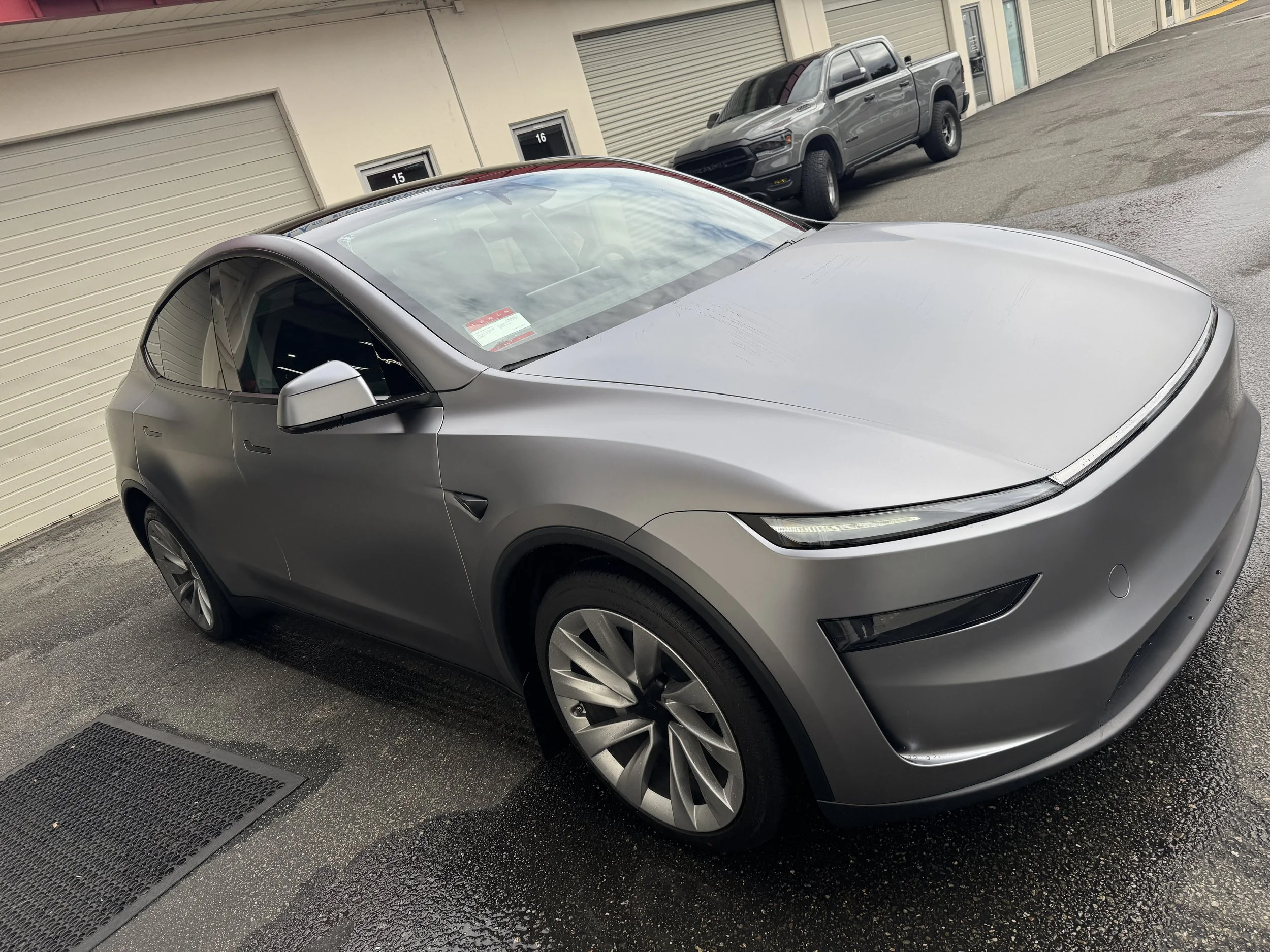 2025 Tesla Y Juniper Quicksilver DETAILERSHIP 2025 Tesla Y Juniper Quicksilver DETAILERSHIP