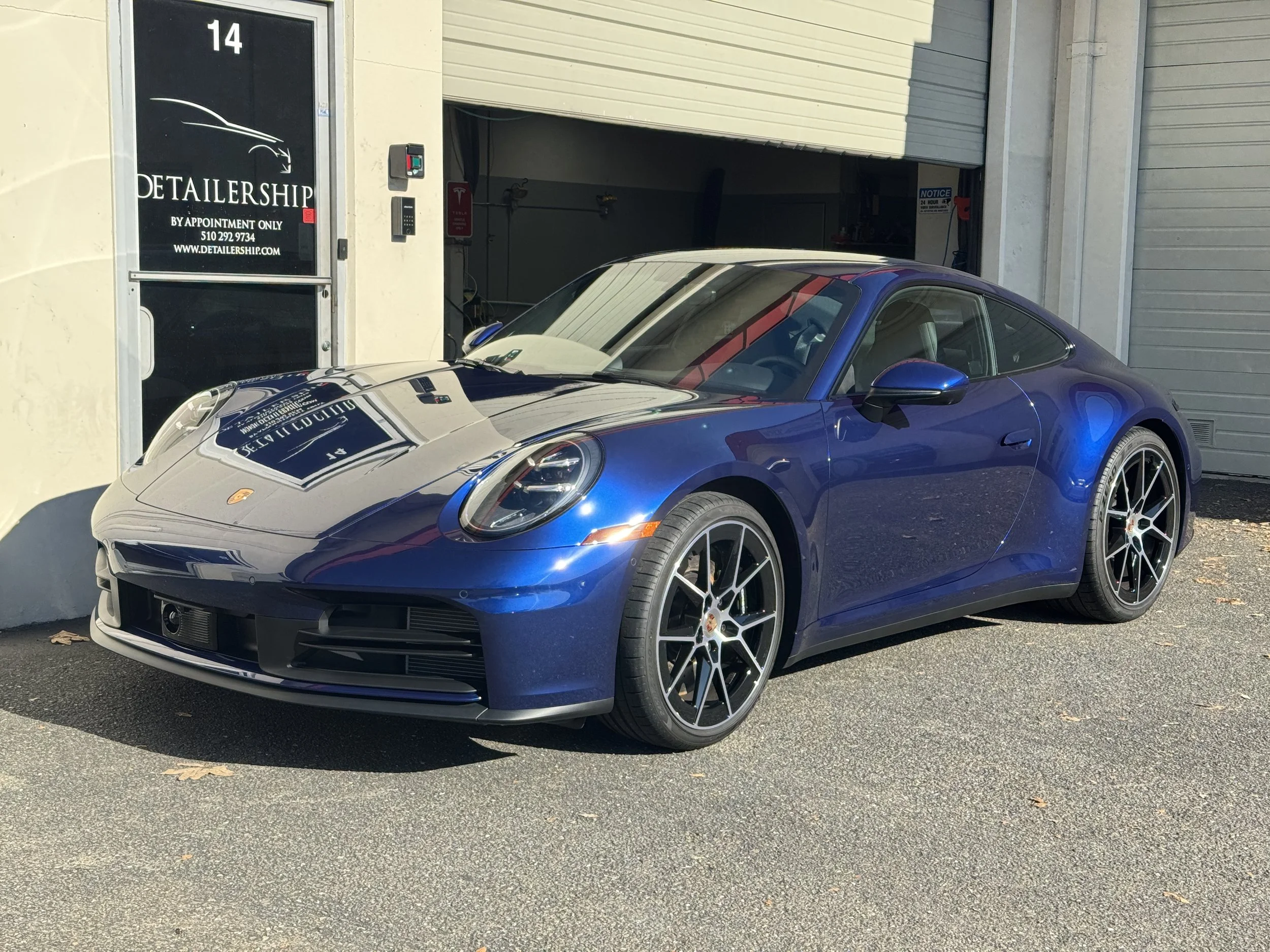 2025 Porsche Carrera S (Gentian Blue Metallic)