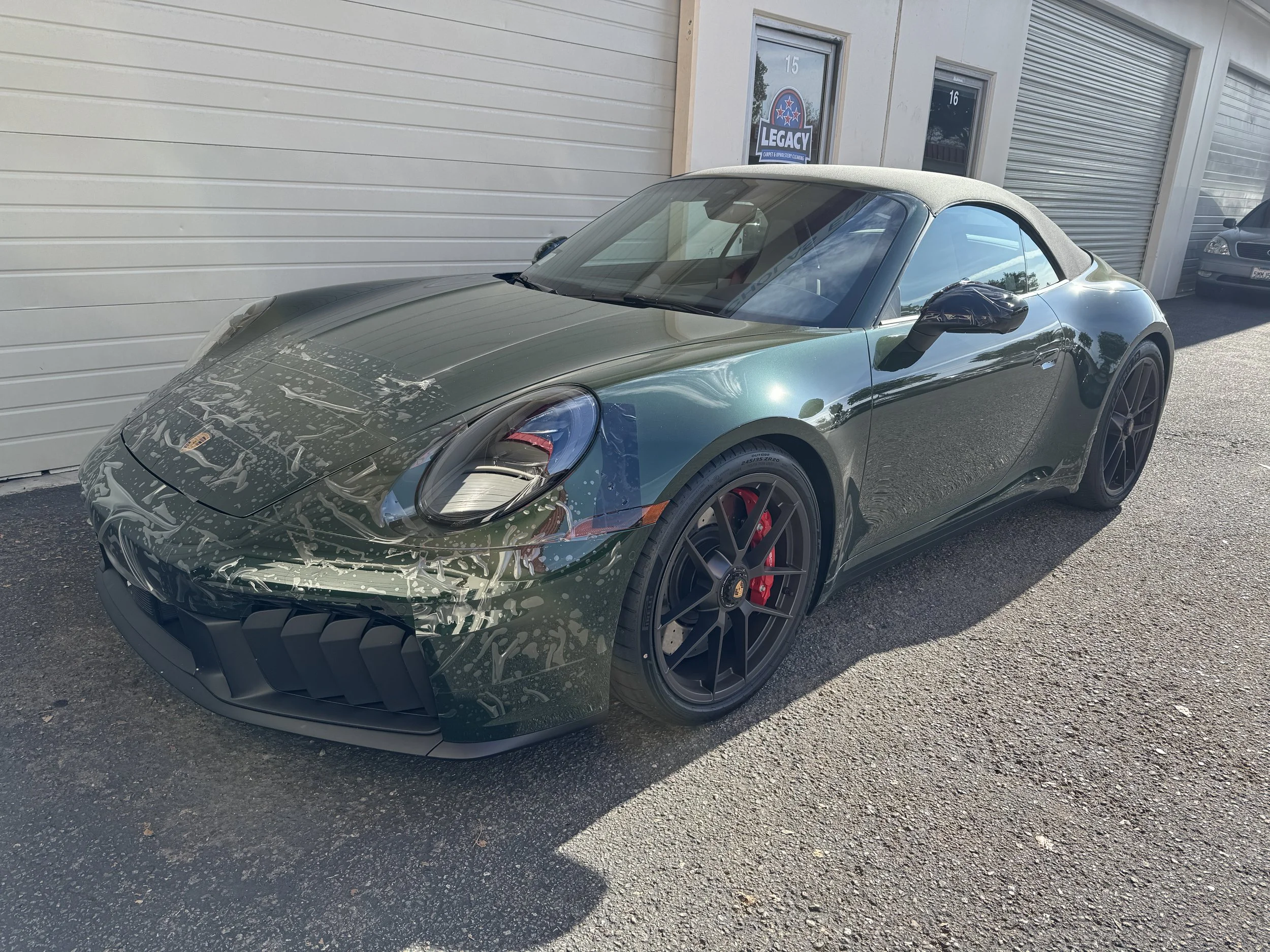 2025 Porsche 911 Carrera GTS T-Hybrid (Oak Green Metallic)