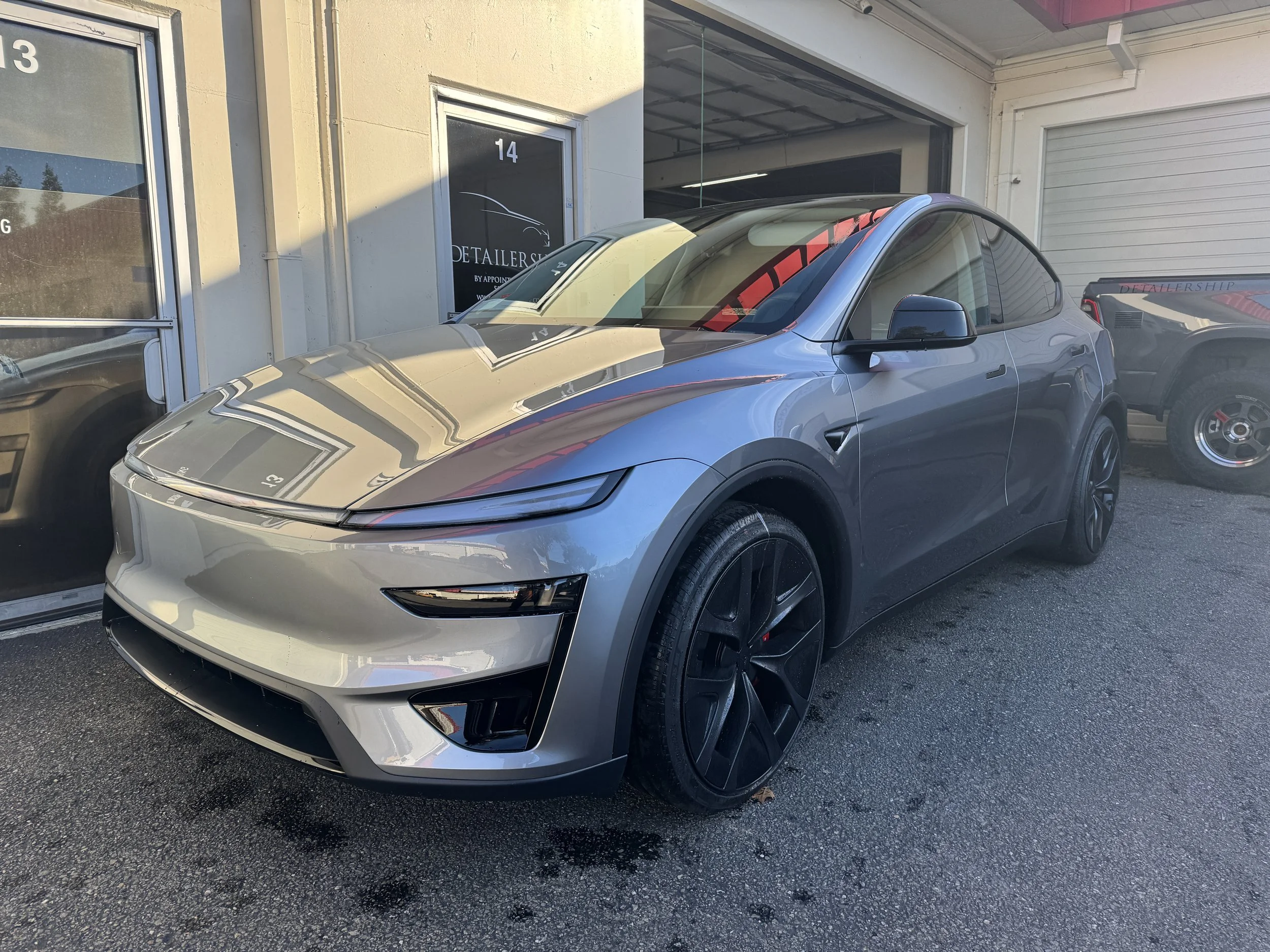 2026 Tesla Model Y (Quicksilver)