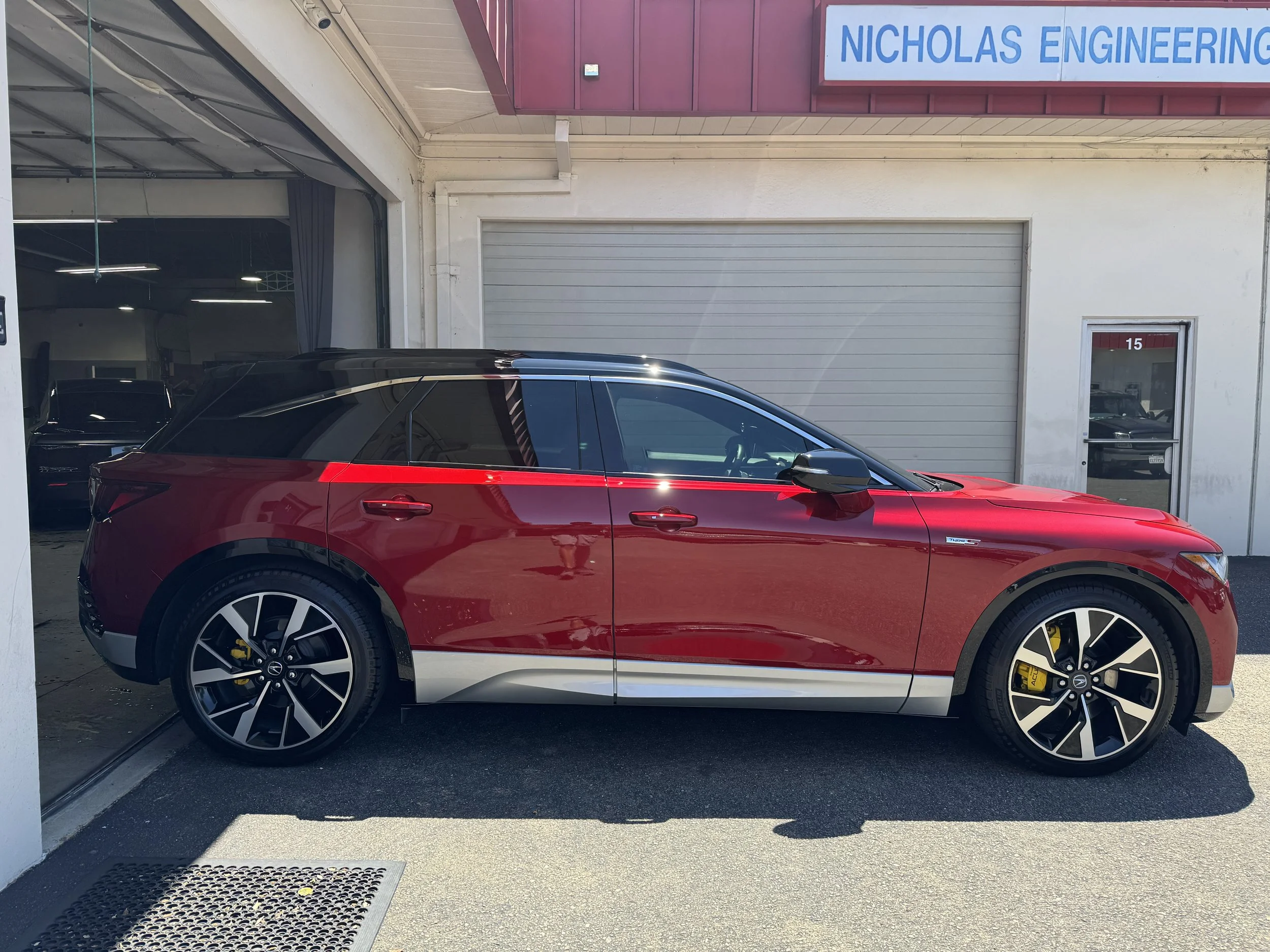 2024 Acura ZDX (Radiant Red)