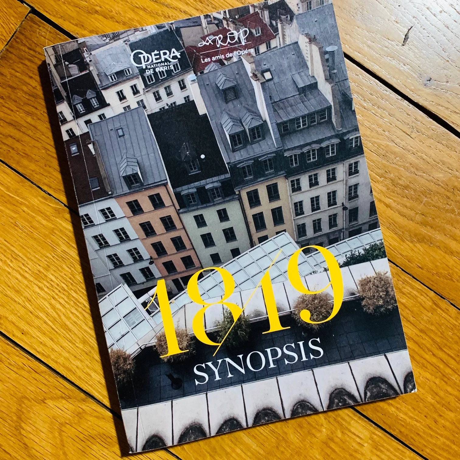 Season Brochure, AROP / Opéra de Paris