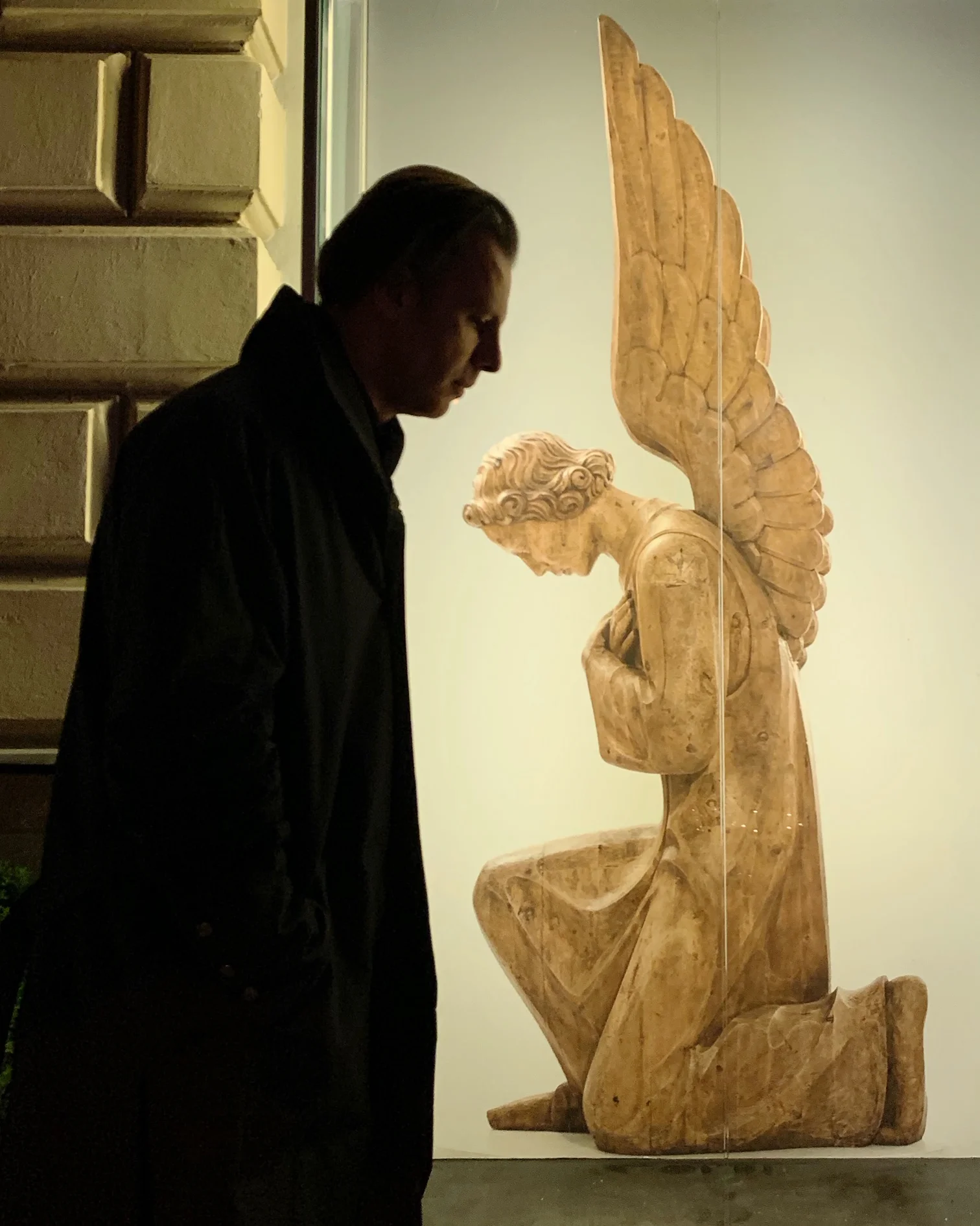 Angel's bow