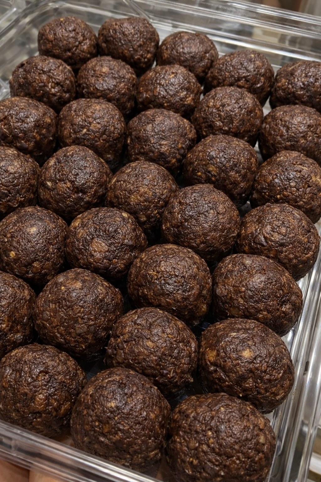 Coconut Date Truffles (No Refined Sugar)