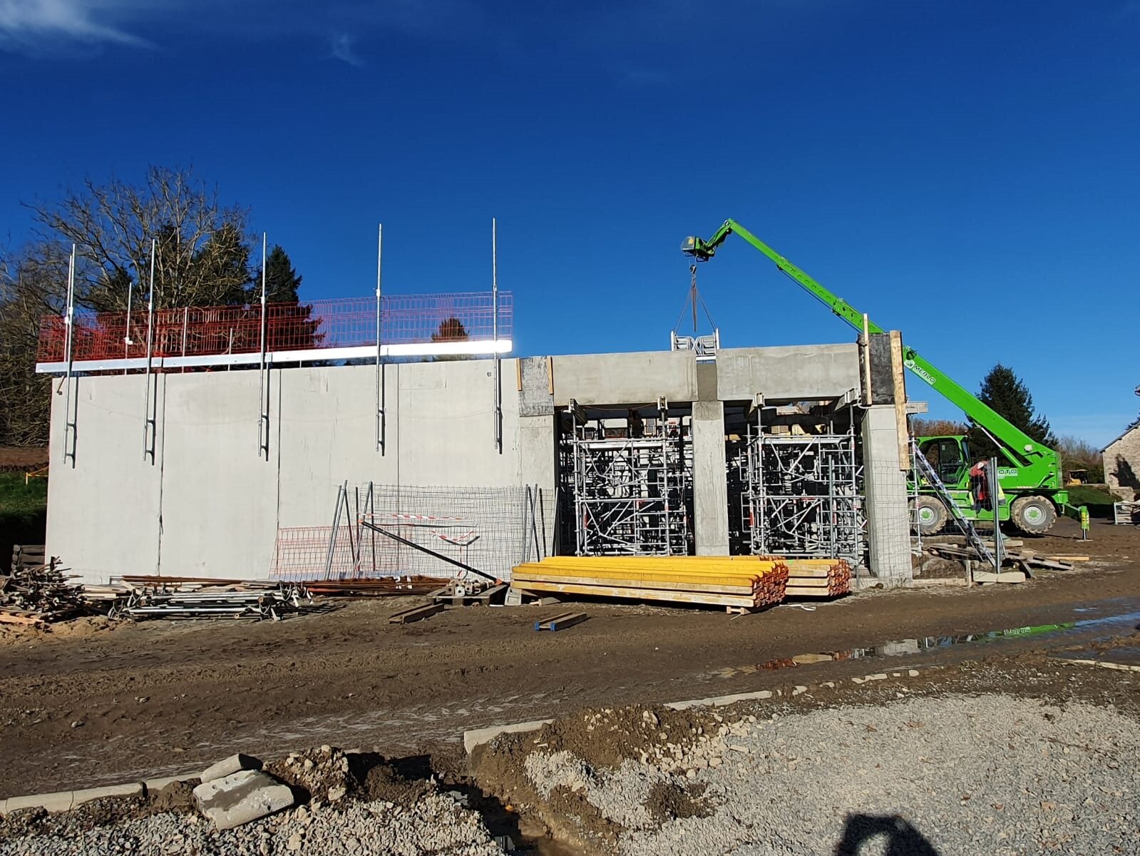 Building F - December 2019 - Pic 1.jpg