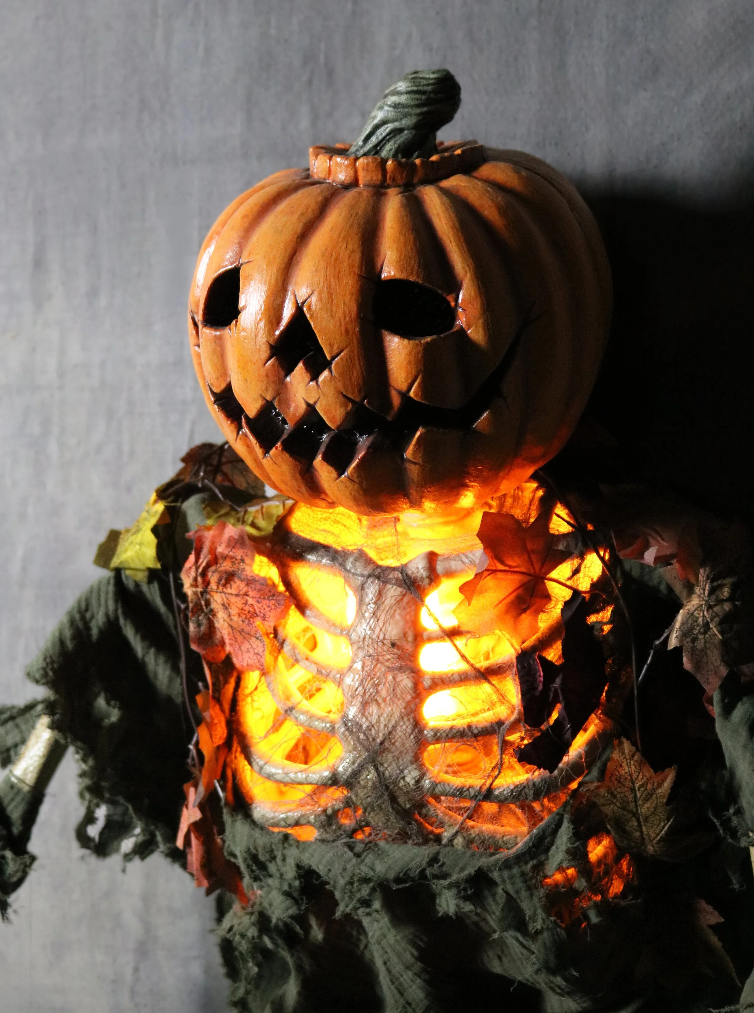 Pumpkin Skeletorch 4.jpg