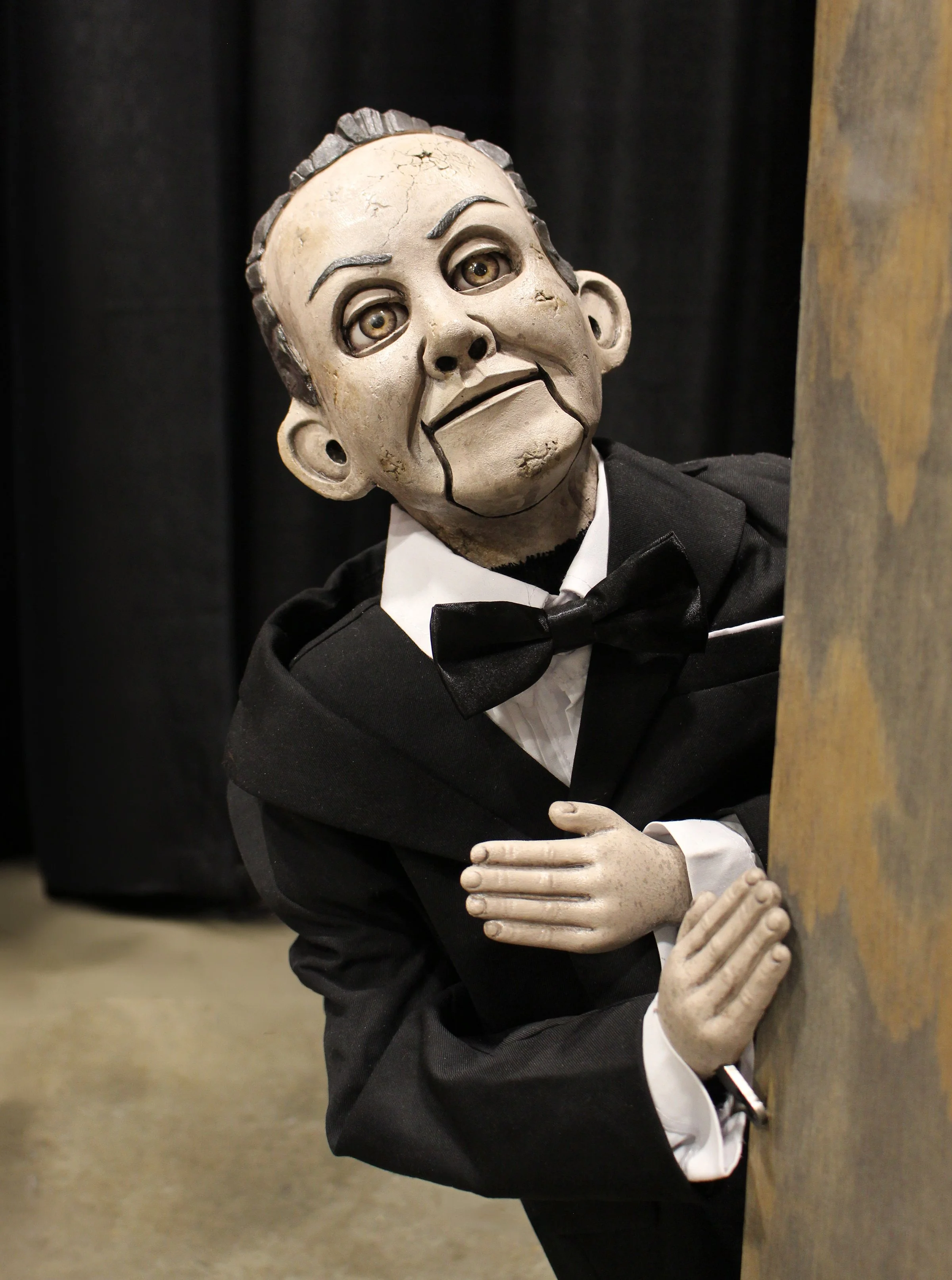 Ventriloquist Dummy Peeker 1.jpg