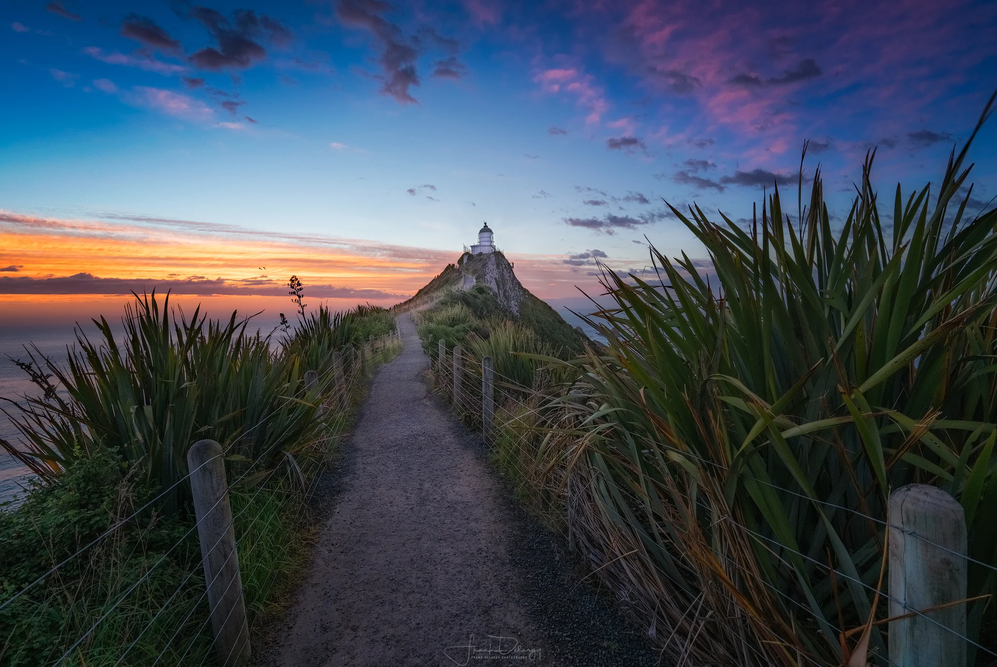 _DSC6153-NUgget-Point-Lighthouse.jpg