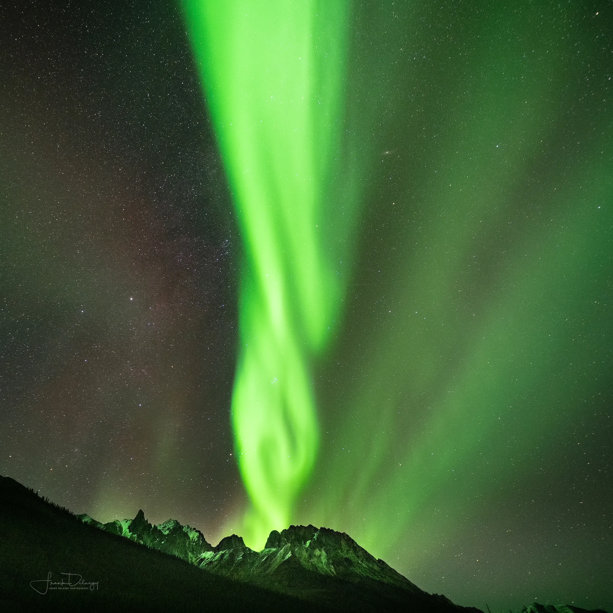 _A730962-Brooks-Range-Aurora2.jpg