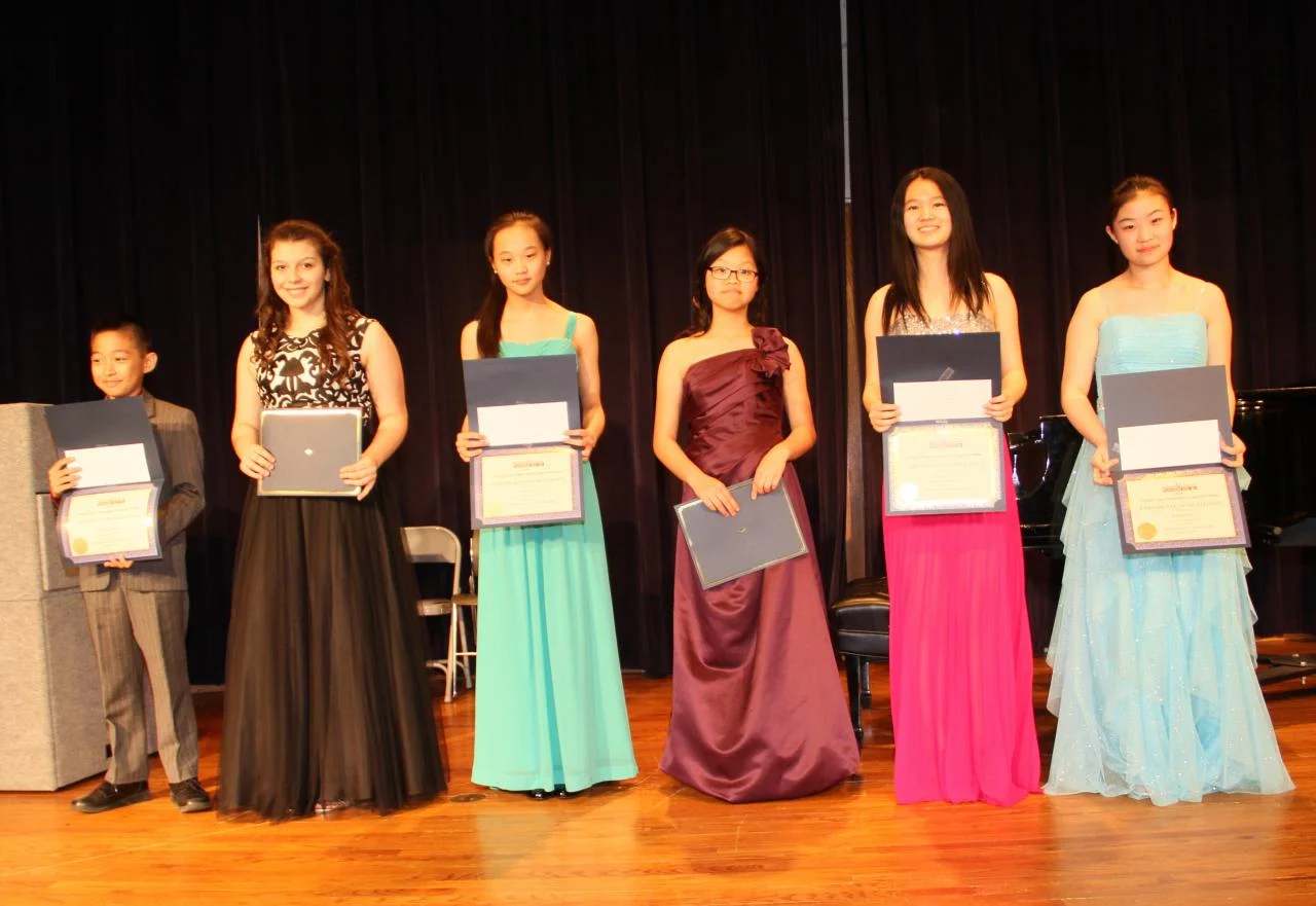 Virtuosi 3 group_photo_2014 cropped.170142627_large.jpg