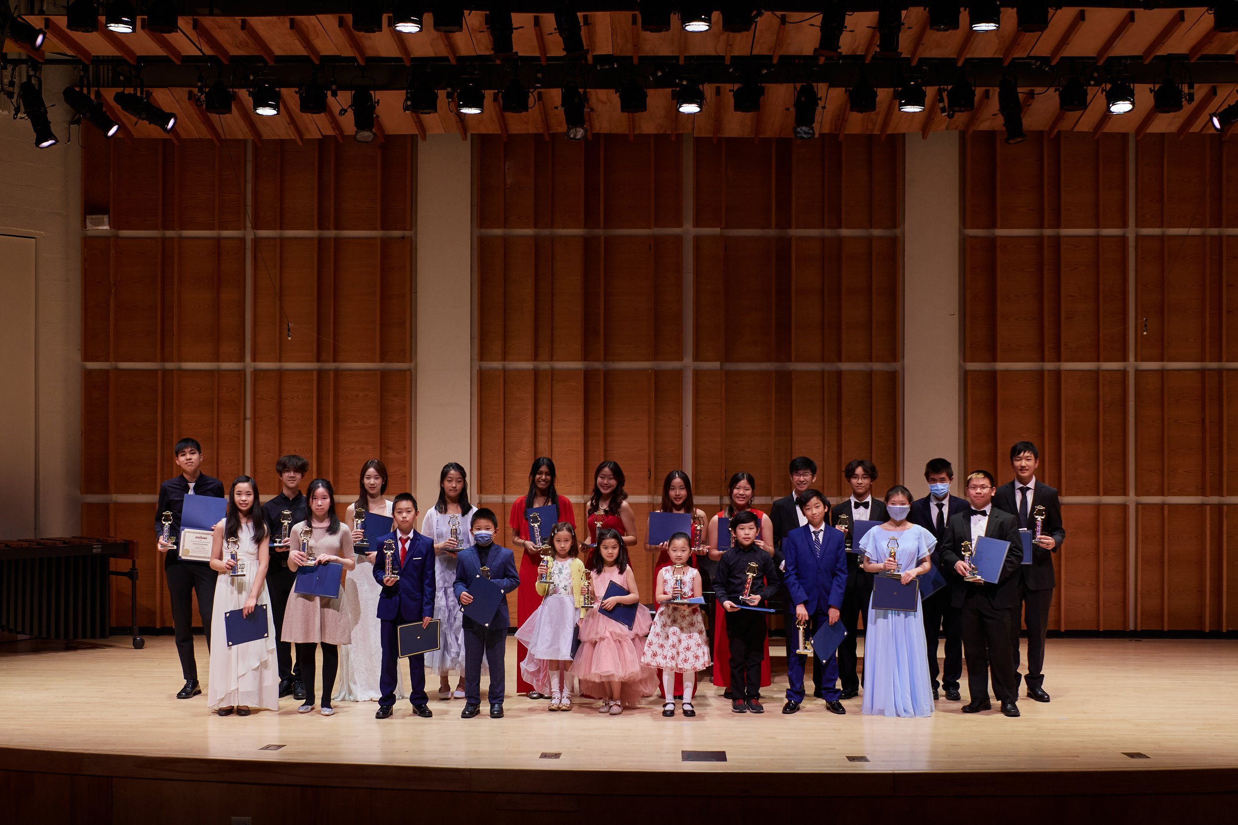  2022 International Young Artists Competition  Gold Winners 