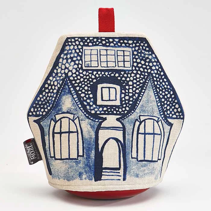 Village_Tea_Cosy_o.jpg