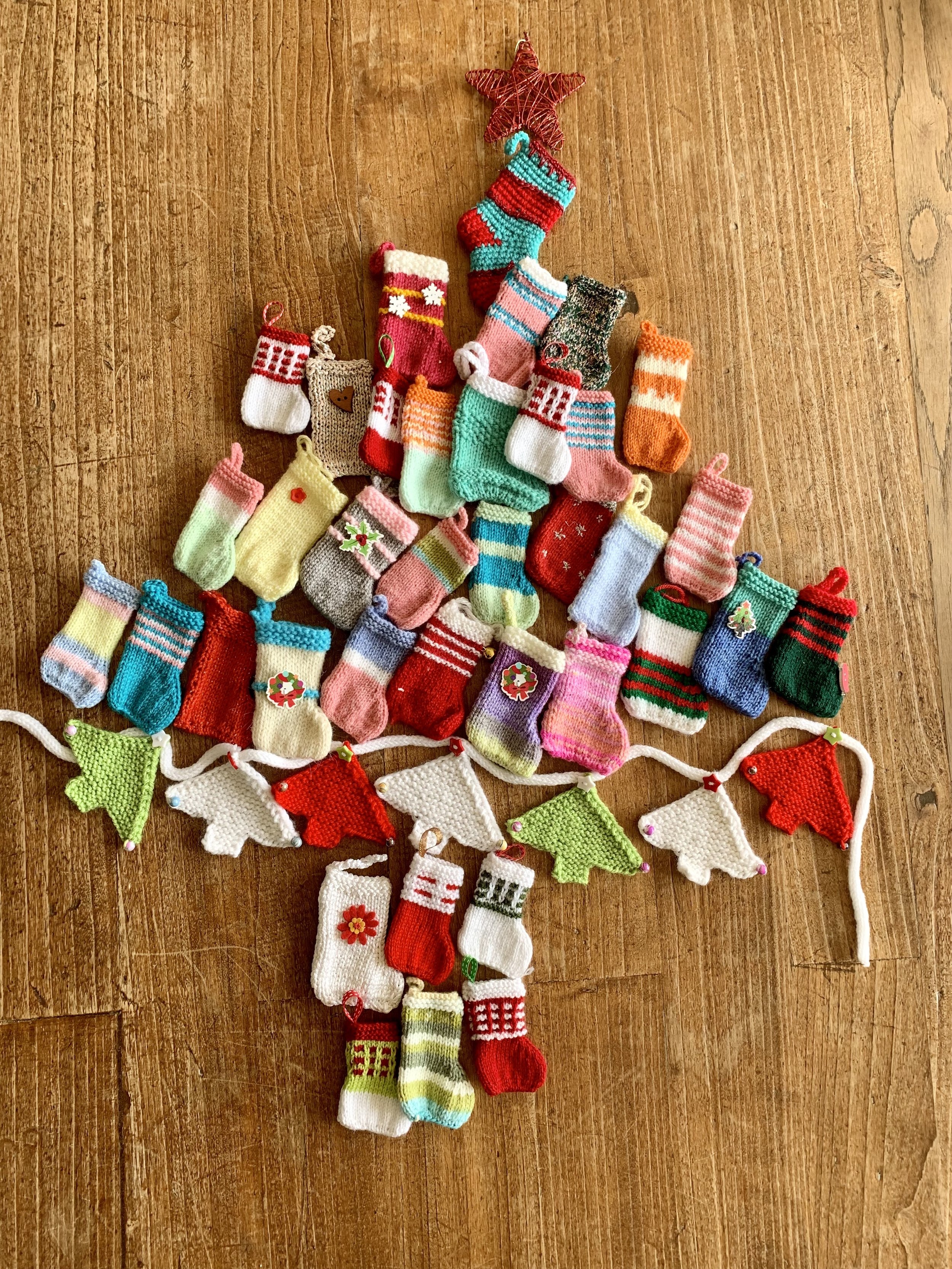 sapin chaussettes.jpg