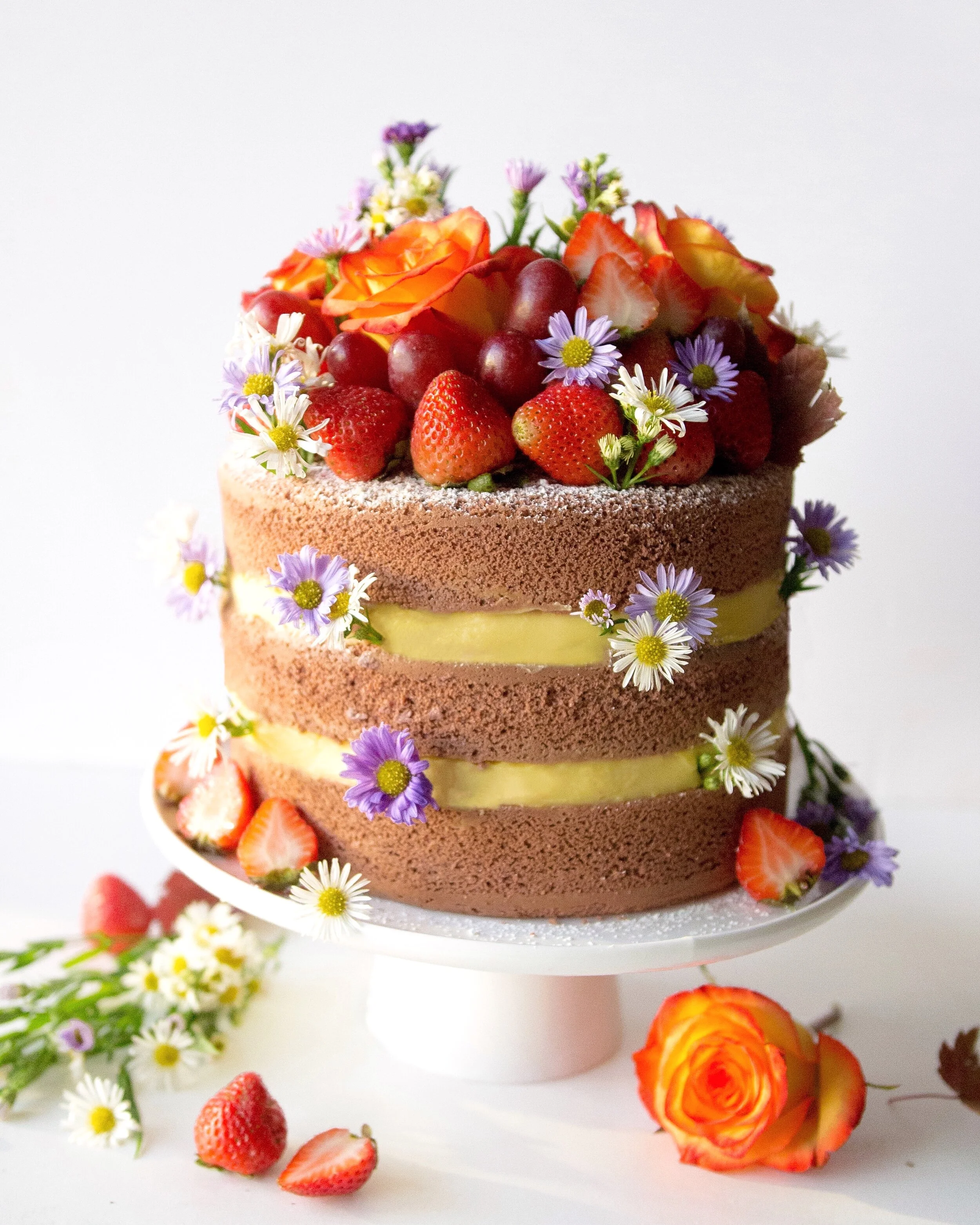 Mocha Cake with pastry cream