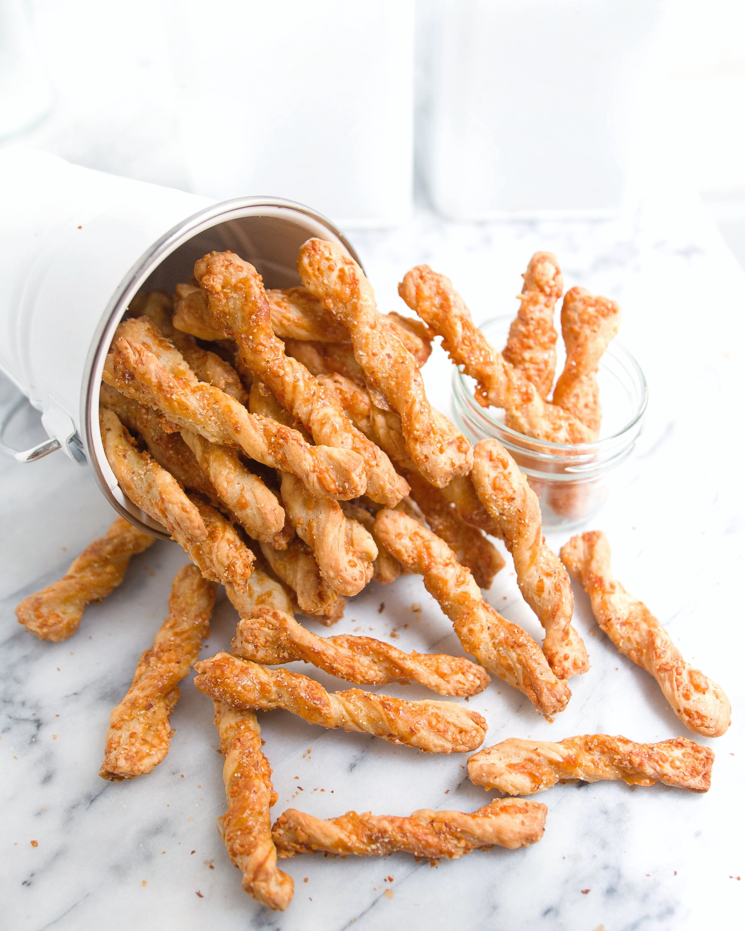 Crunchy Cheese Sticks