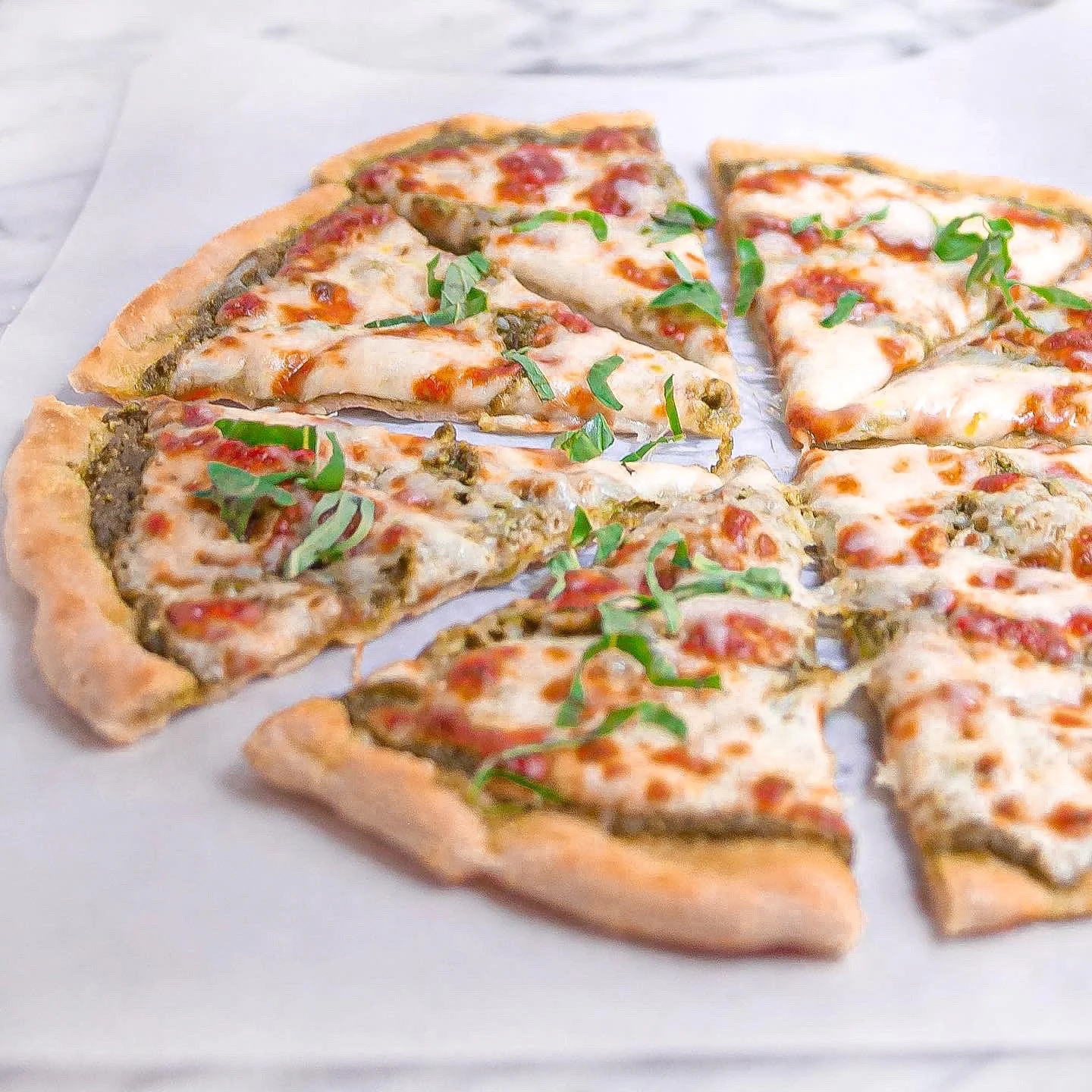 Homemade Pesto Margherita Pizza 